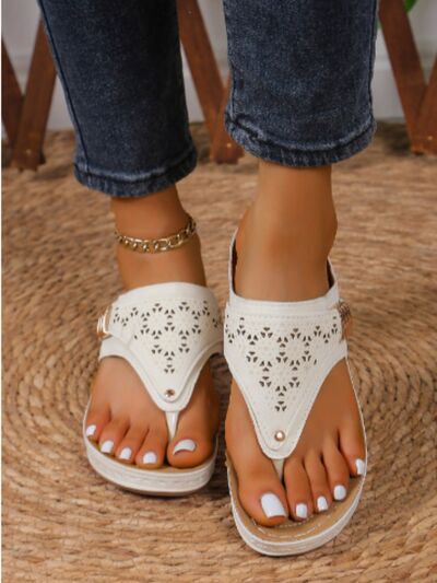 Cutout Toe Post PVC Sandals - Munsieur