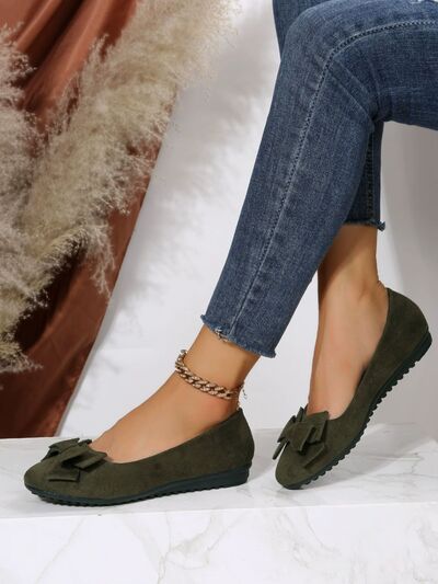 Bow Solid Color Round Toe Flat Slip-Ons - Munsieur