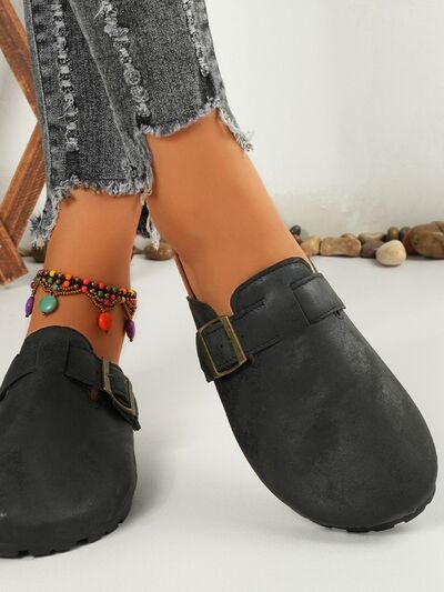 Round Toe Buckle Slip-Ons - Munsieur