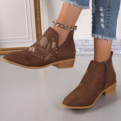 Embroidered Suede Point Toe Block Heel Boots - Munsieur