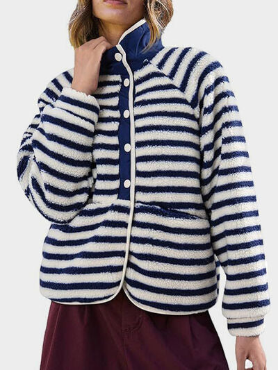 Pocketed Half Snap Sherpa Jacket - Munsieur