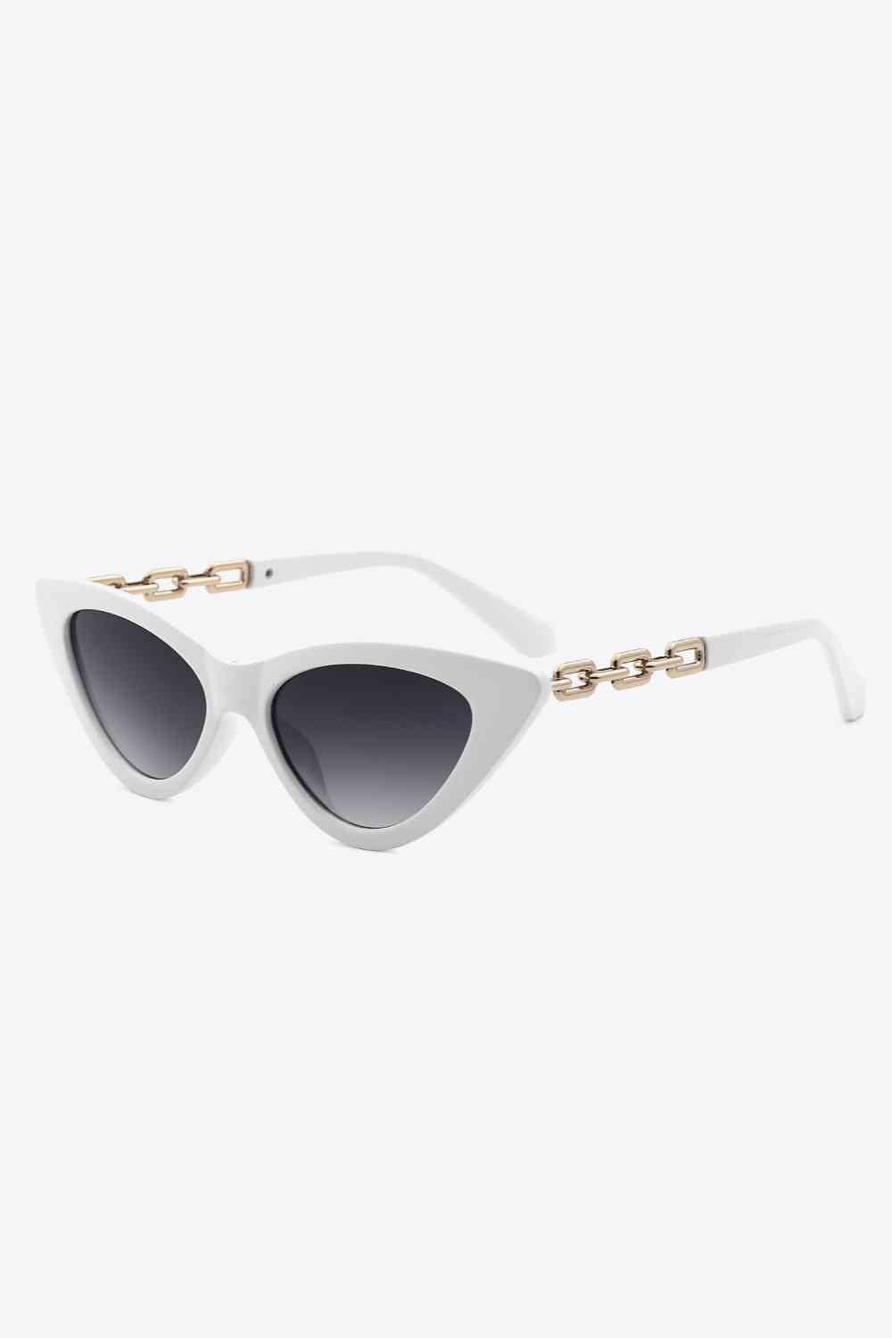 Chain Detail Cat-Eye Sunglasses - Munsieur