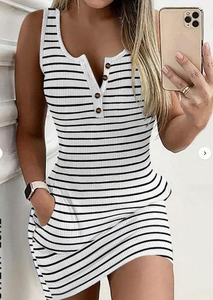 Casual Round Keyhole Pockets Striped Fitted Knit Dress