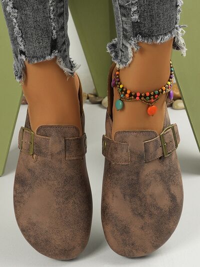 Round Toe Buckle Slip-Ons - Munsieur