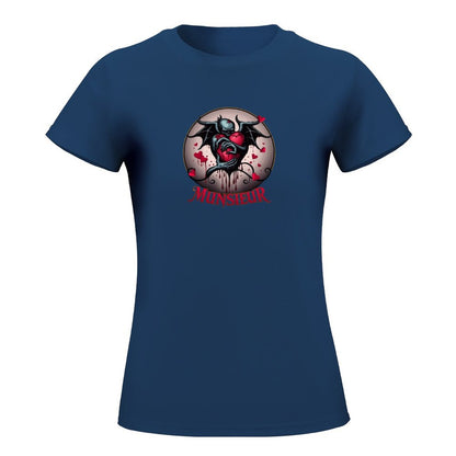 Munsieur T-Shirt for Women: Classic Simplicity with a Modern Edge for Her - Munsieur