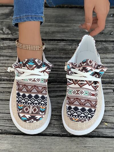 Geometric Lace-Up Round Toe Slip-Ons - Munsieur
