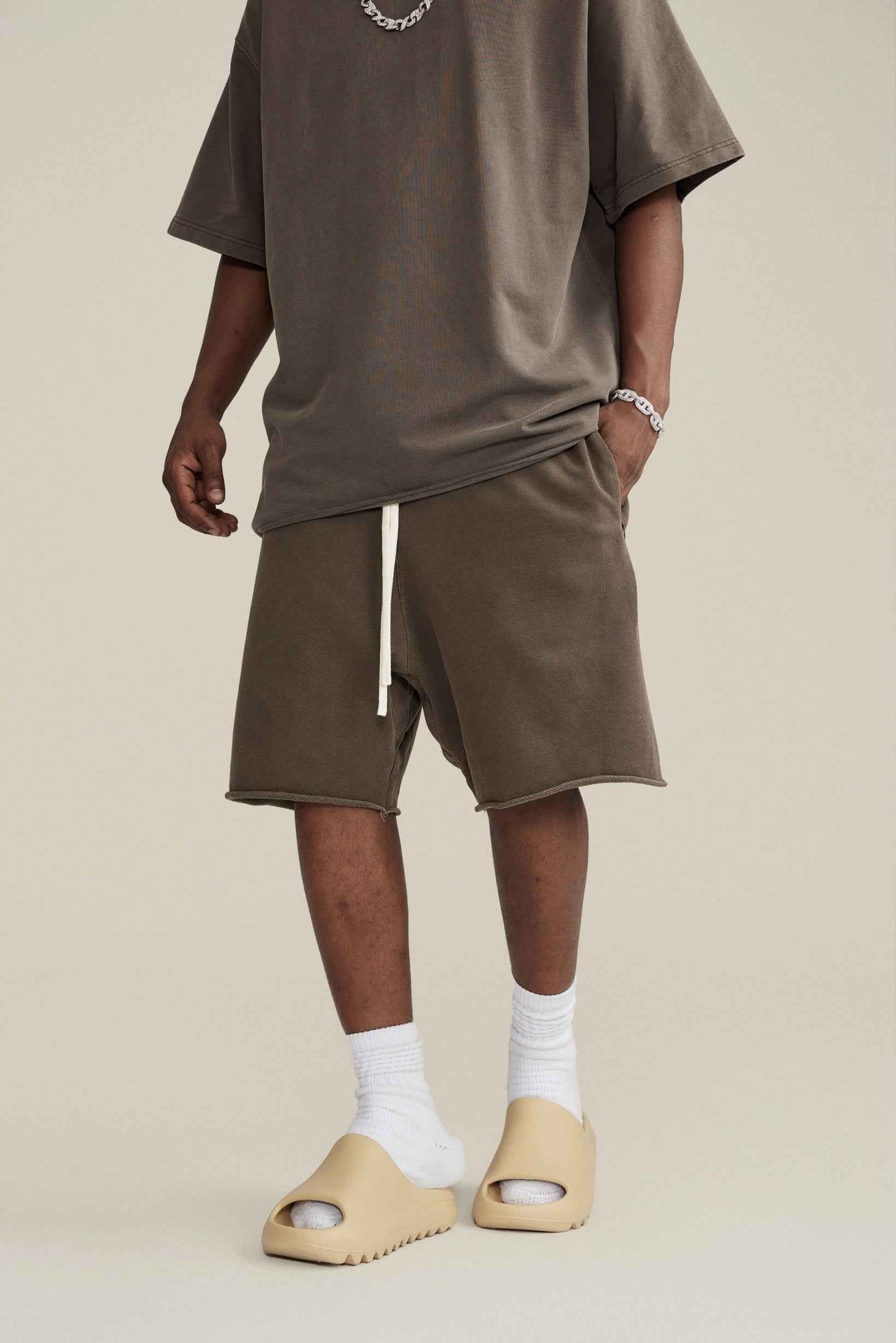 410GSM Men's Distressed Vintage-Wash Raw-Hem Shorts