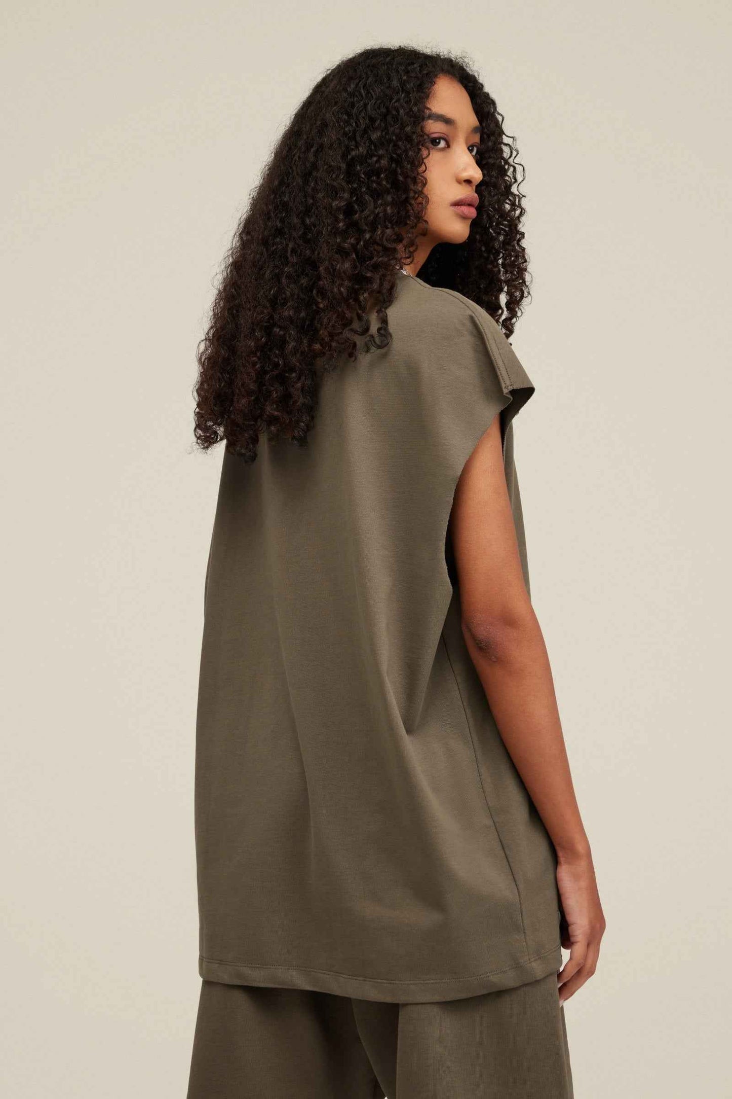305GSM Unisex Earth-Tone Muscle Tee