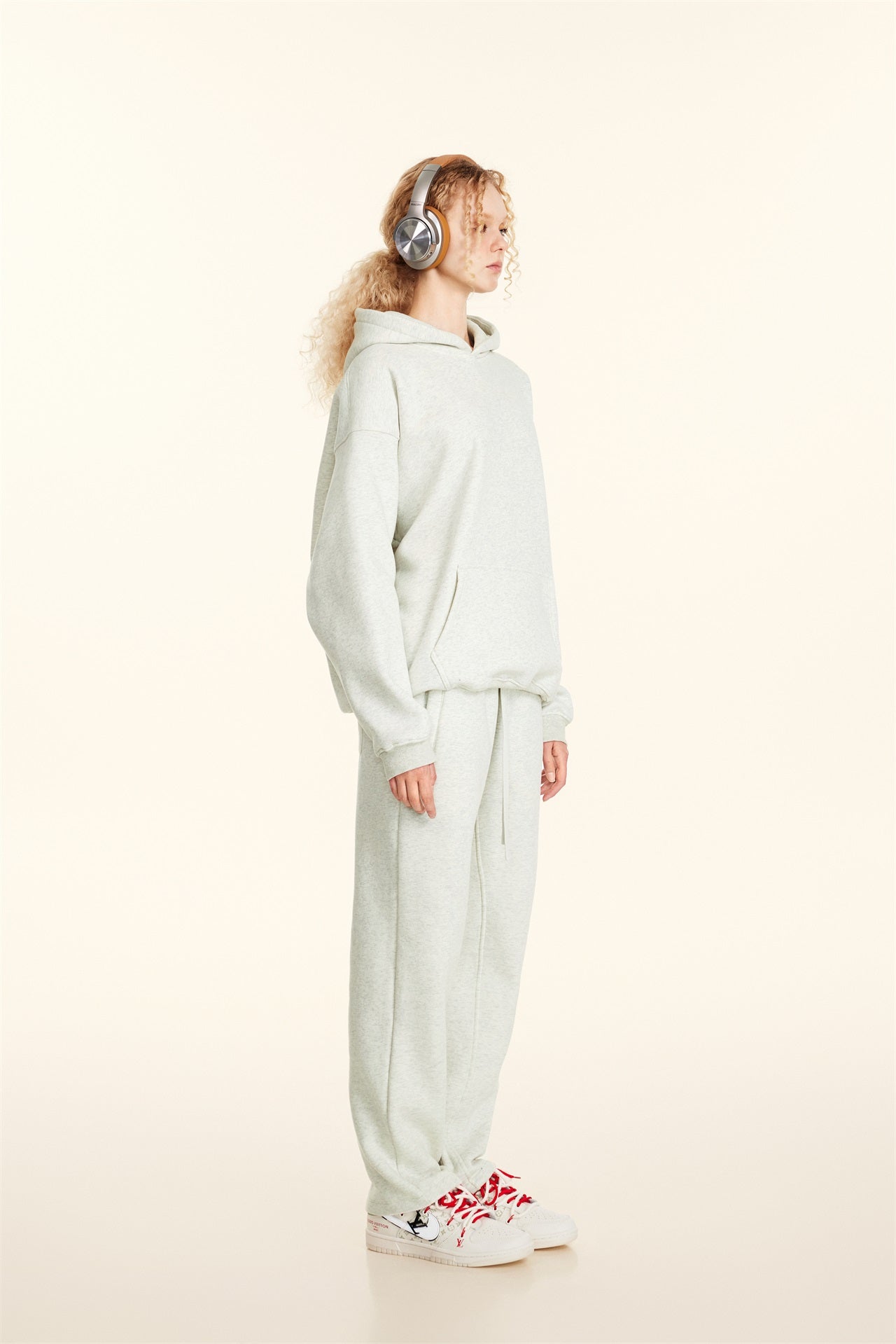 345GSM Women's Heavyweight Solid-Color Hoodie Oatmeal