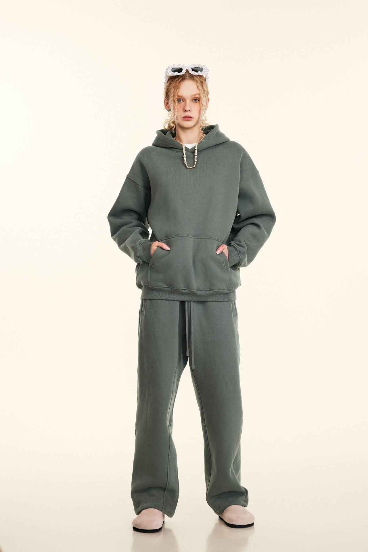 345GSM Women's Heavyweight Solid-Color Sweatshirt