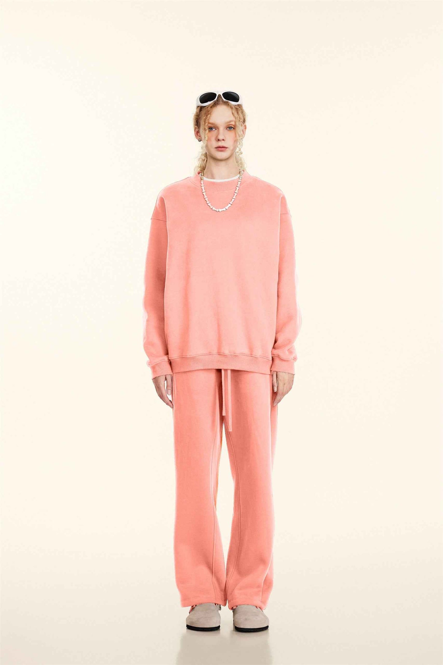 345GSM Women’s Solid-Color Crew Neck  Relaxed Fit Sweatshirt
