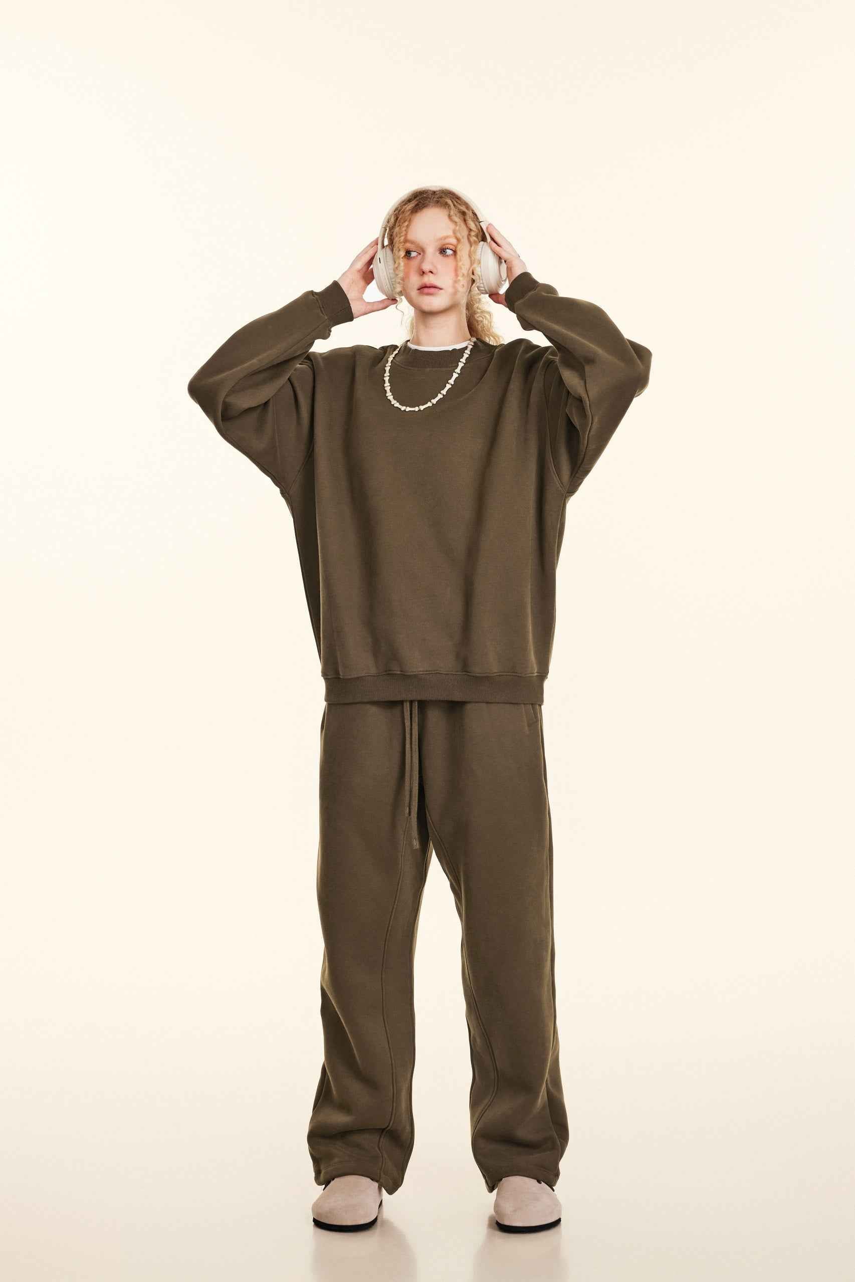 345GSM Women’s Solid-Color Crew Neck  Relaxed Fit Sweatshirt
