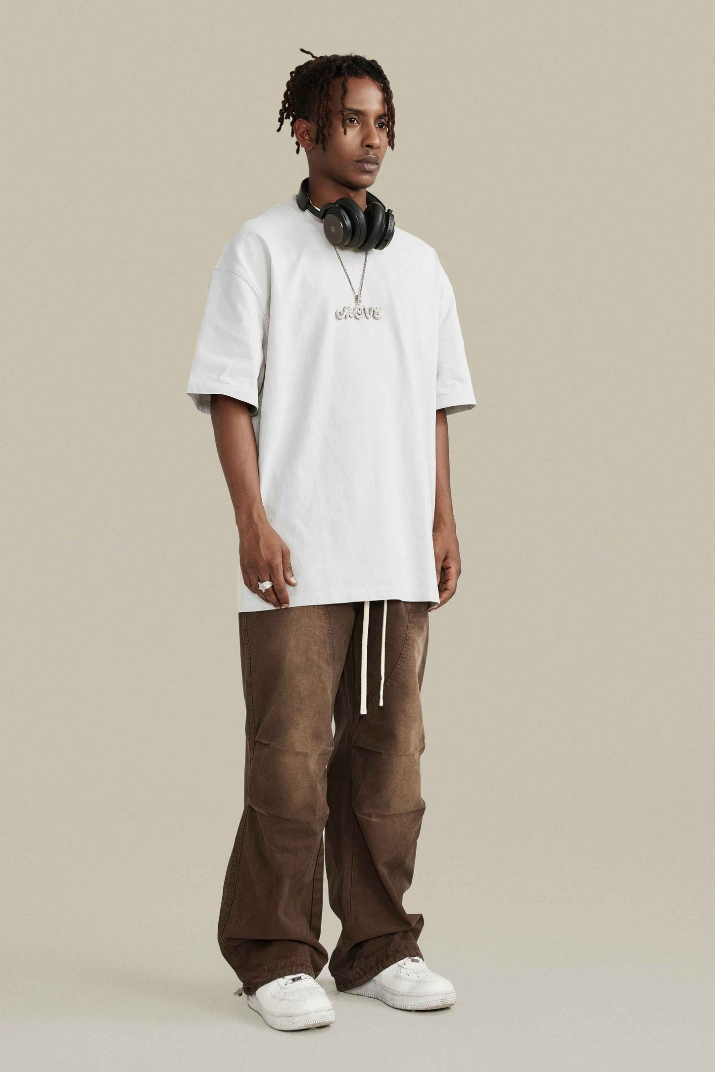 260GSM Unisex Heavyweight Re-Washed Distressed Crew Tee