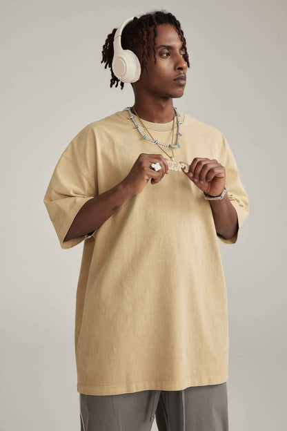 260GSM Unisex Heavyweight Re-Washed Distressed Crew Tee