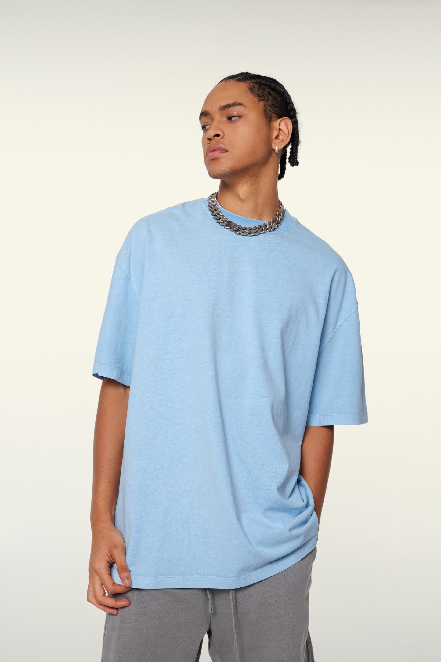 260GSM Unisex Heavyweight Re-Washed Distressed Crew Neck T-shirt Sky Blue