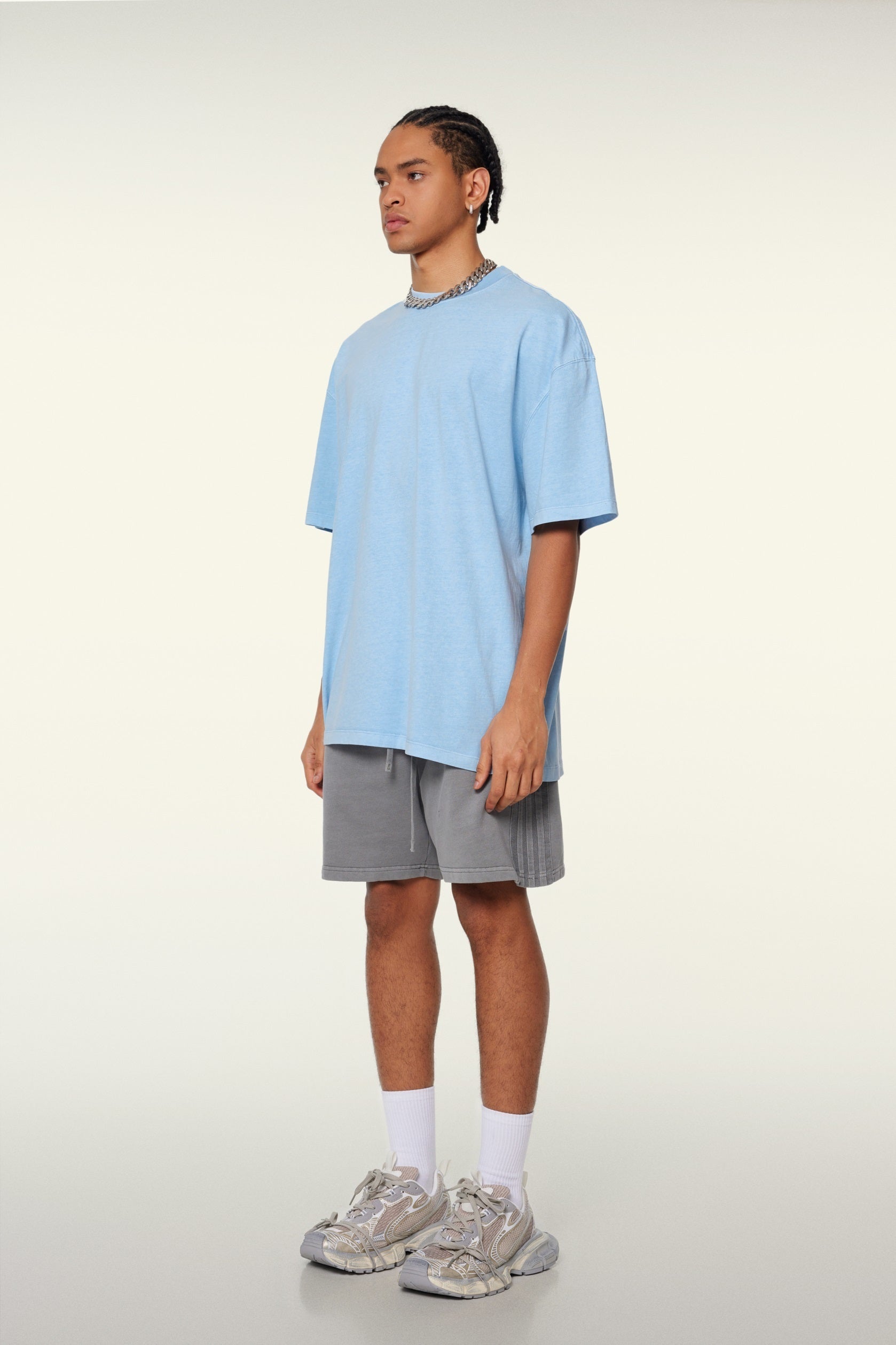 260GSM Unisex Heavyweight Re-Washed Distressed Crew Neck T-shirt Sky Blue