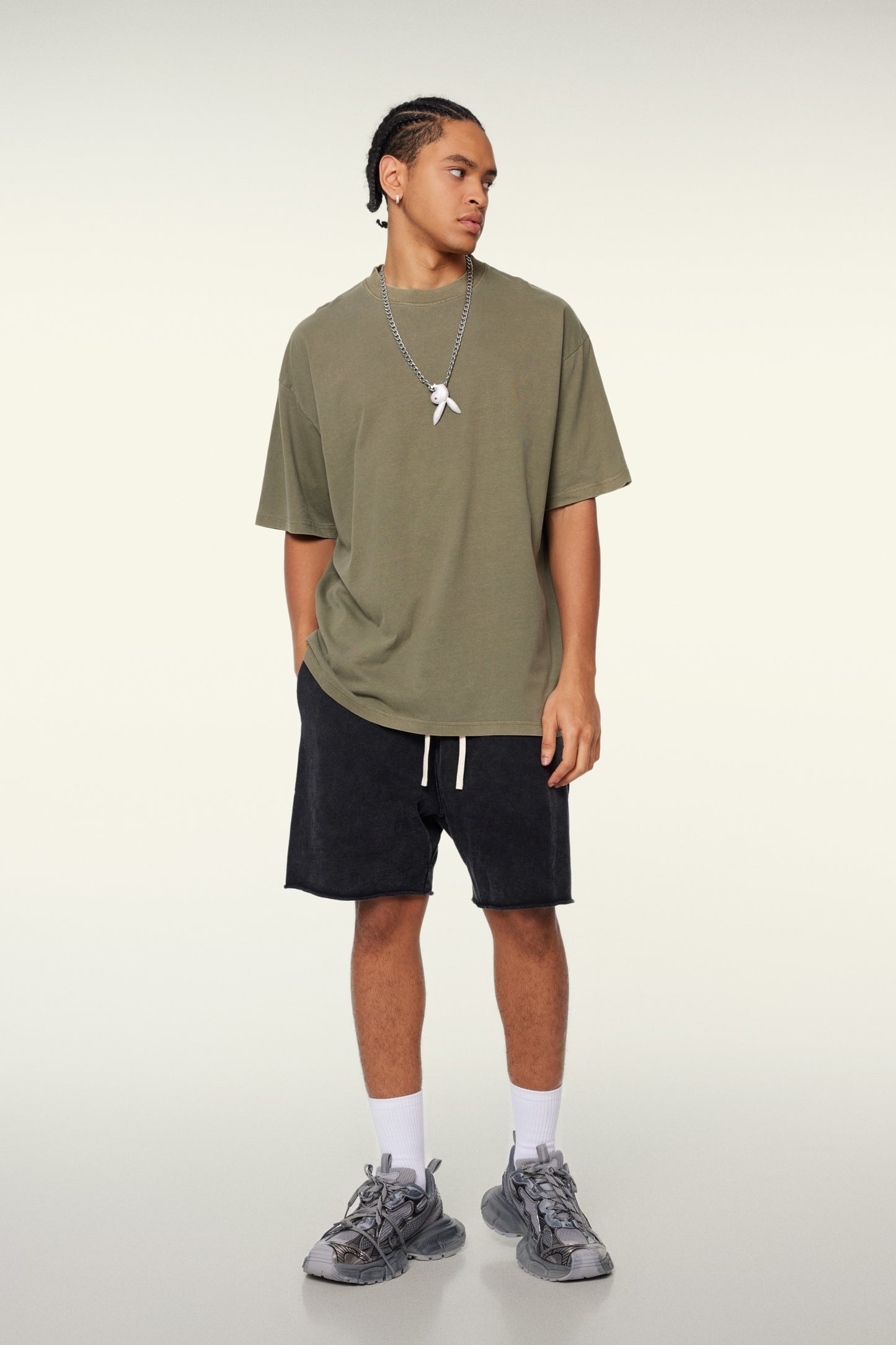 260GSM Unisex Heavyweight Re-Washed Distressed Crew Neck T-shirt Camel