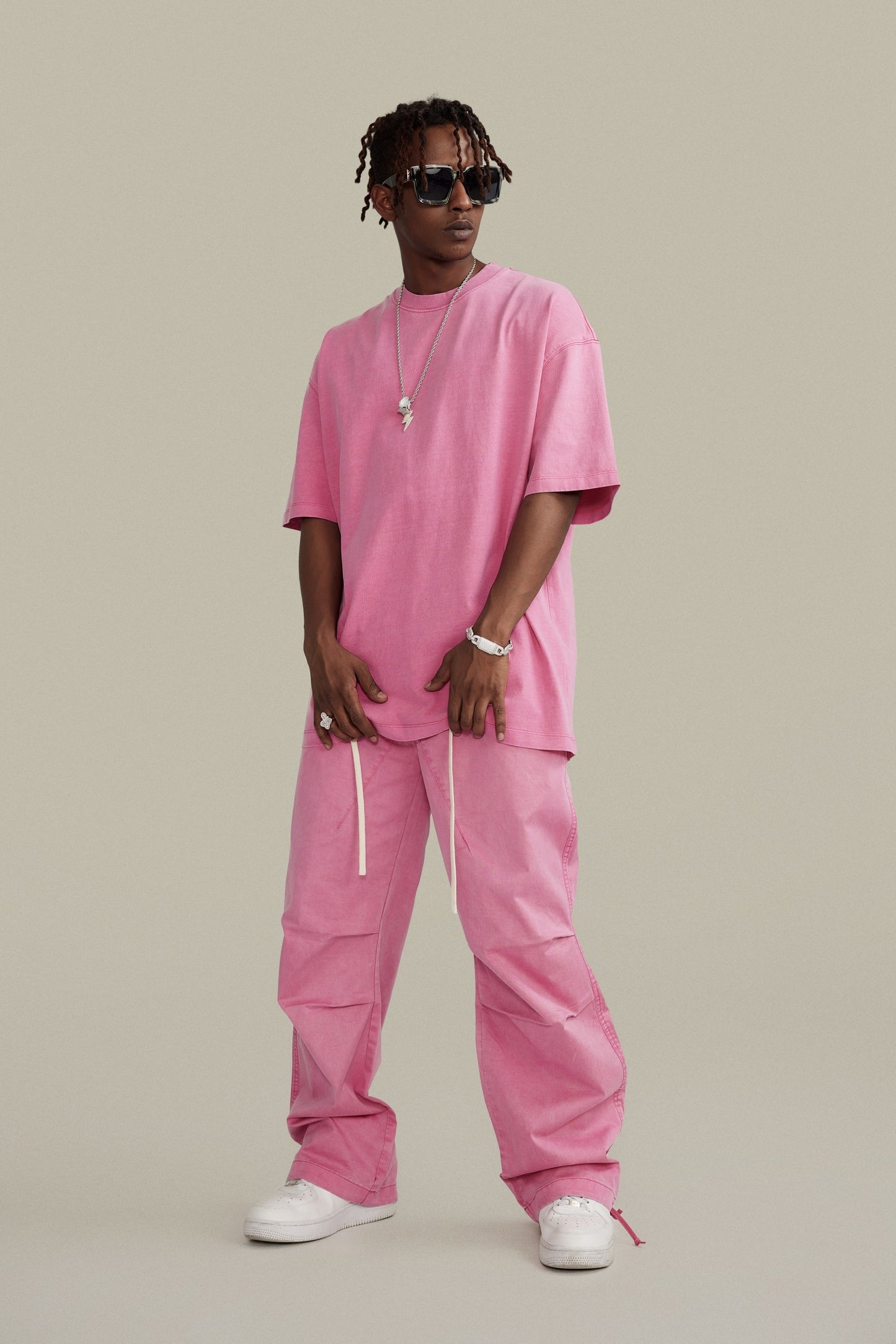 260GSM Unisex Heavyweight Re-Washed Distressed Crew Neck T-shirt Pink