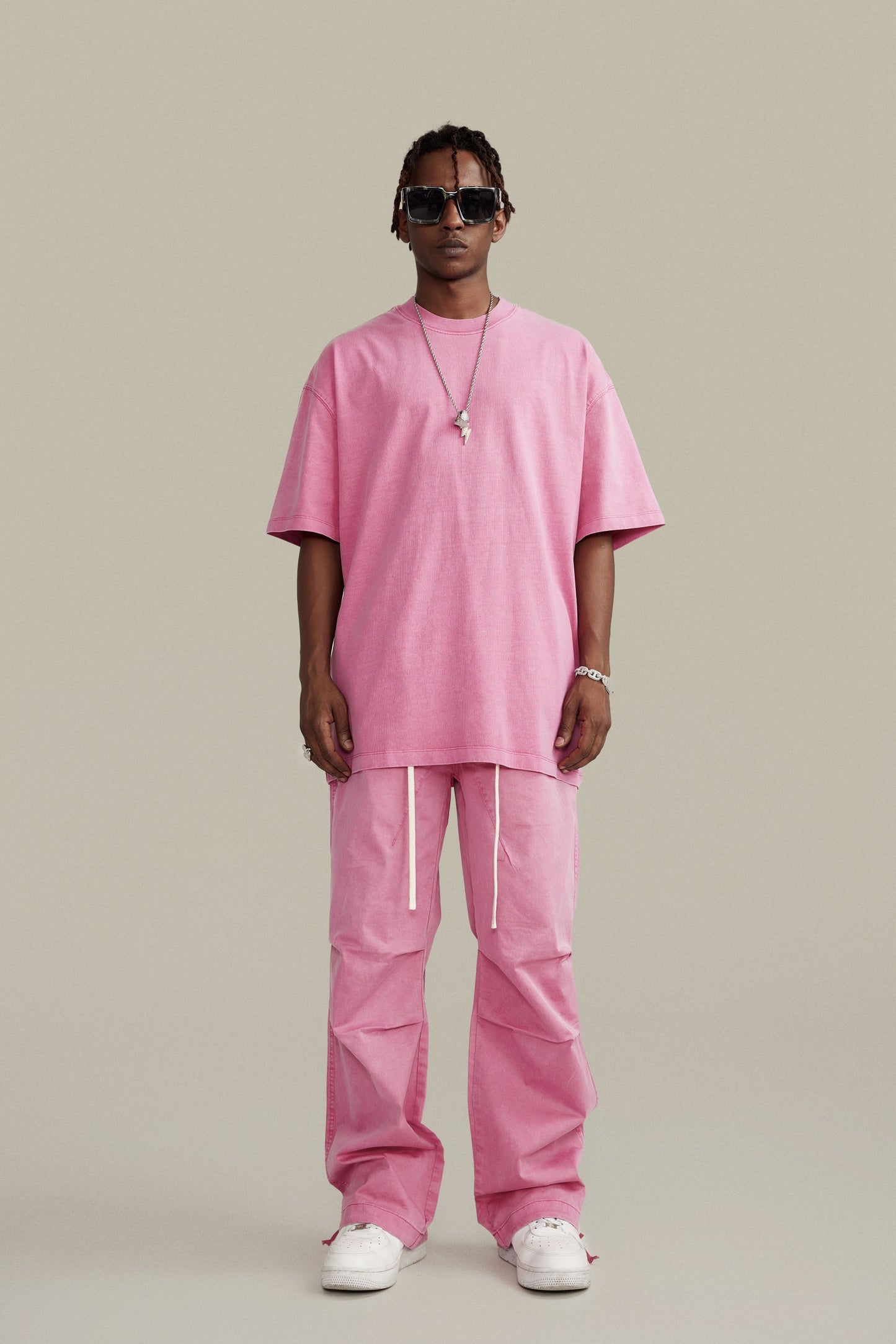 260GSM Unisex Heavyweight Re-Washed Distressed Crew Neck T-shirt Pink