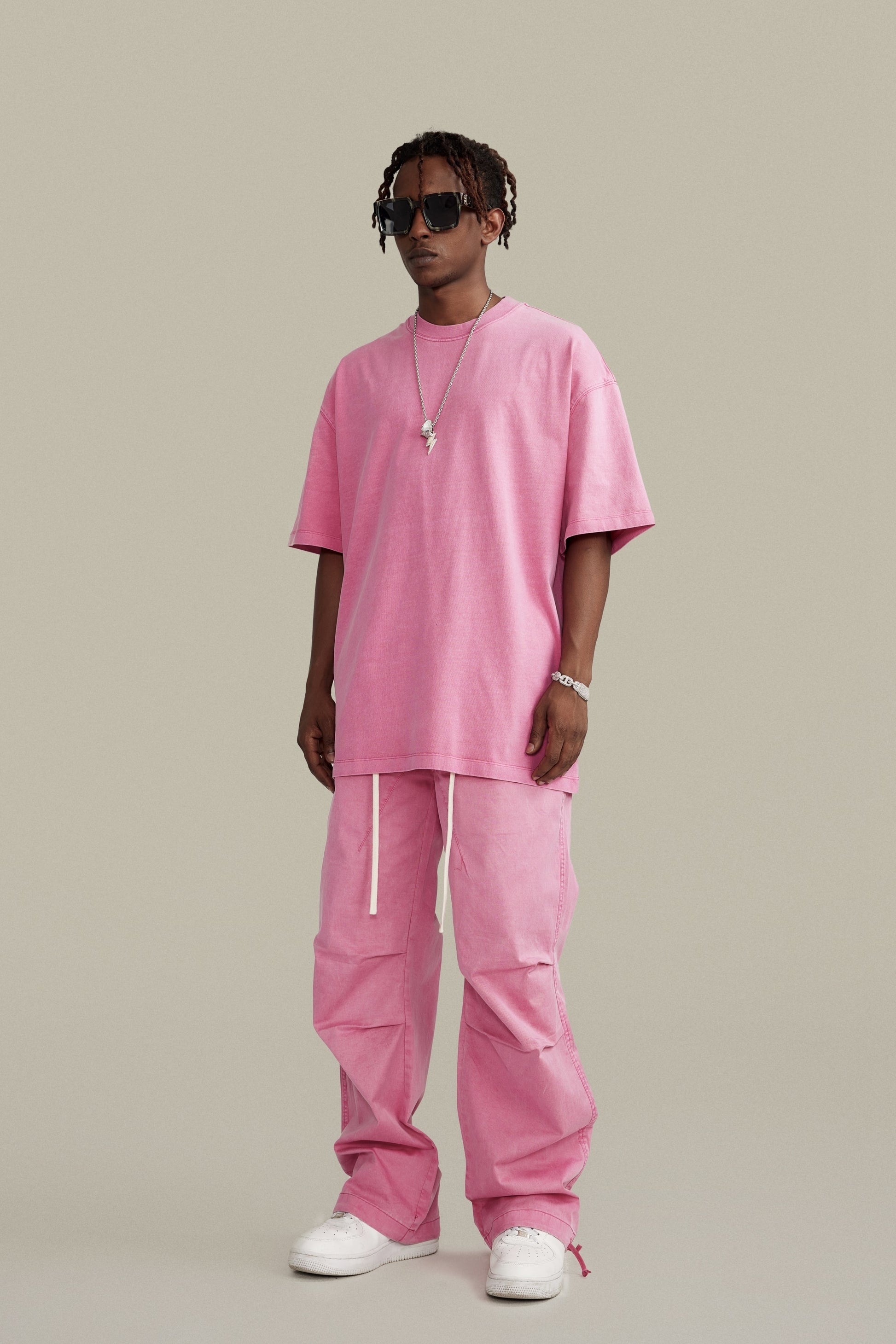 260GSM Unisex Heavyweight Re-Washed Distressed Crew Neck T-shirt Pink