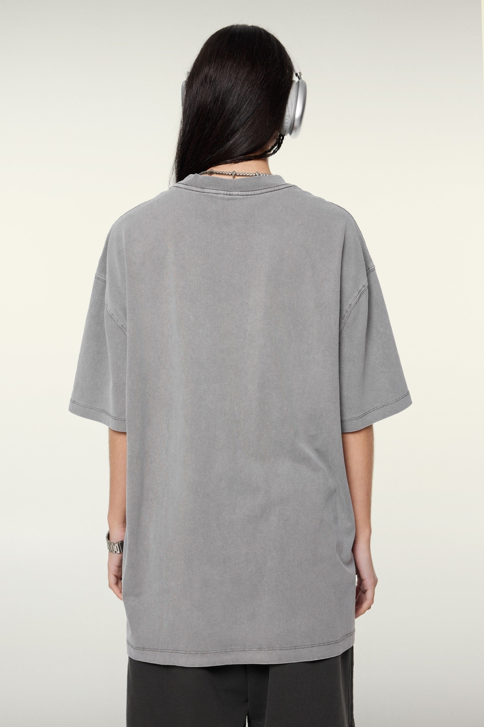 260GSM Unisex Heavyweight Re-Washed Distressed Crew Neck T-shirt Medium Grey
