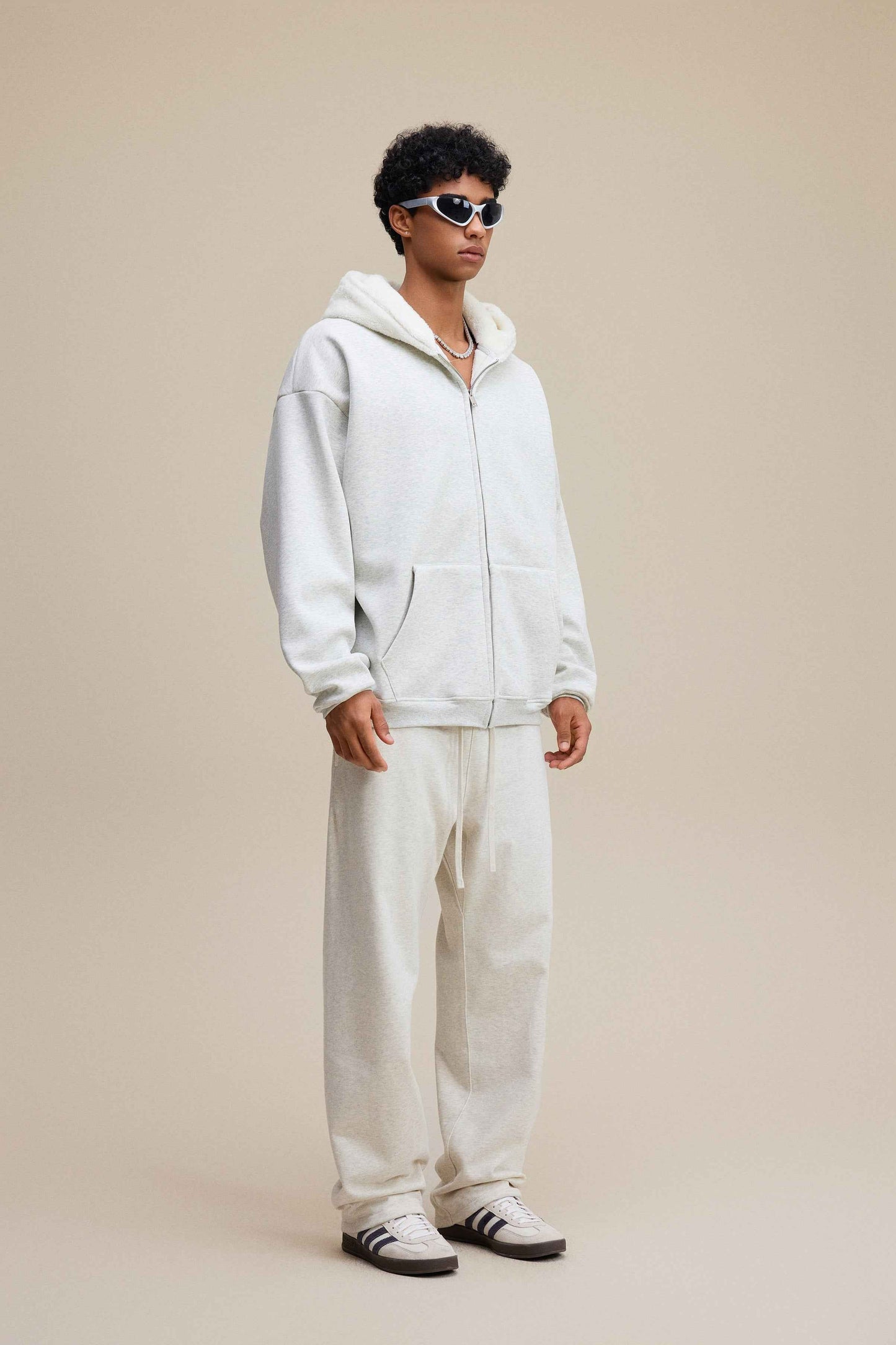 560GSM Unisex Composite Fleece Zip-Up Hoodie
