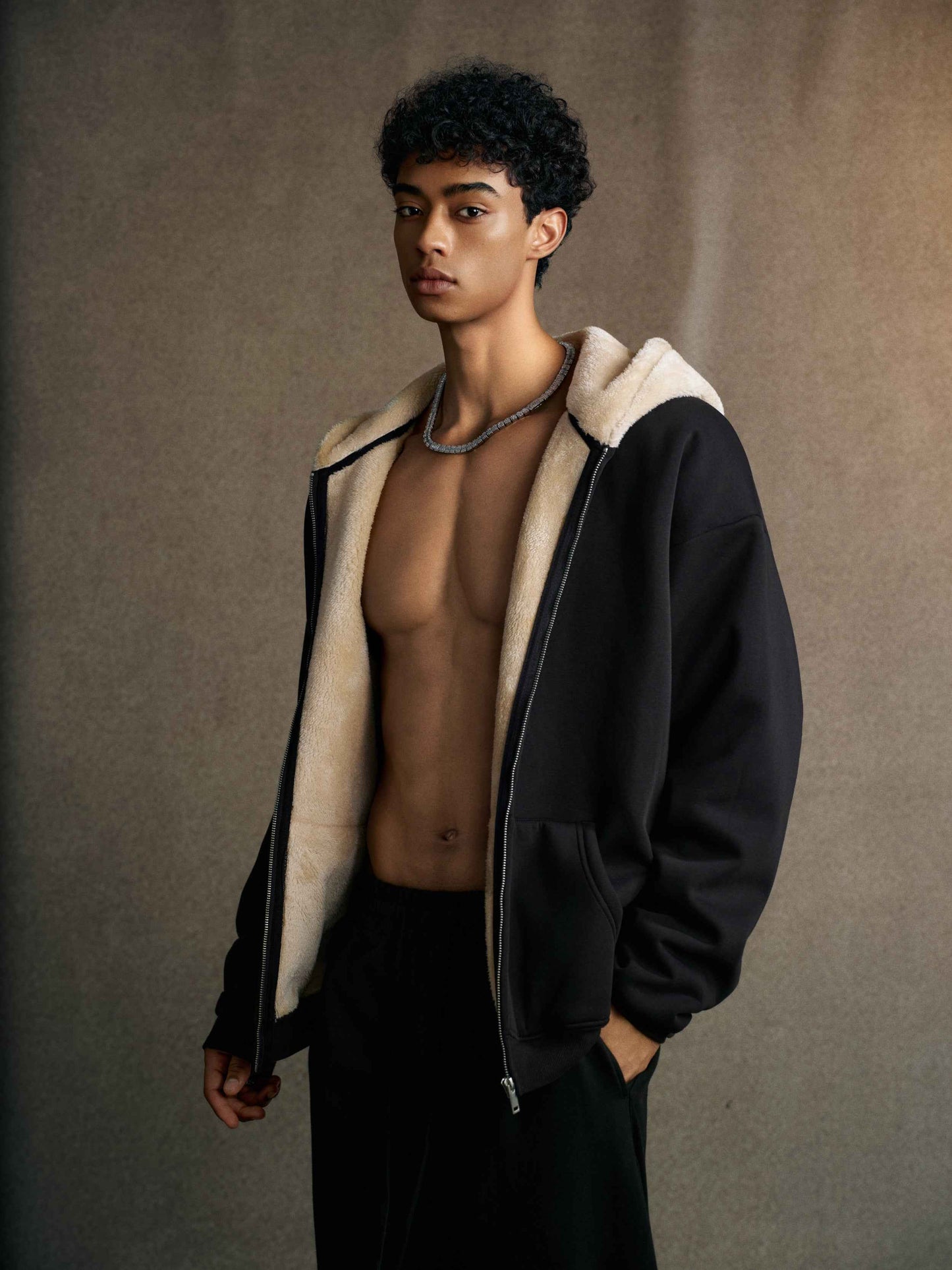560GSM Unisex Composite Fleece Zip-Up Hoodie