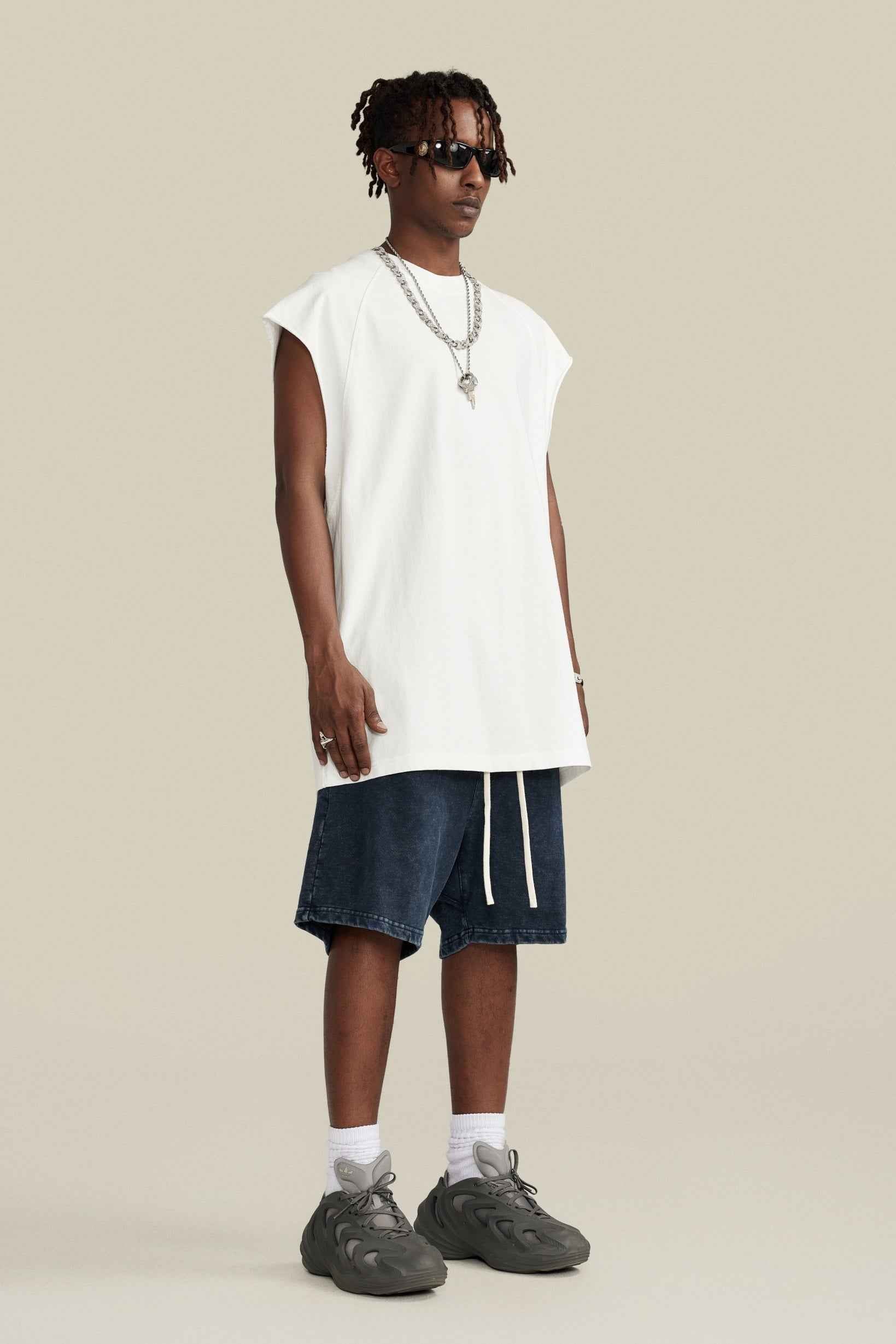 285GSM Men‘s Raglan-Style Snow-Wash Muscle Tee