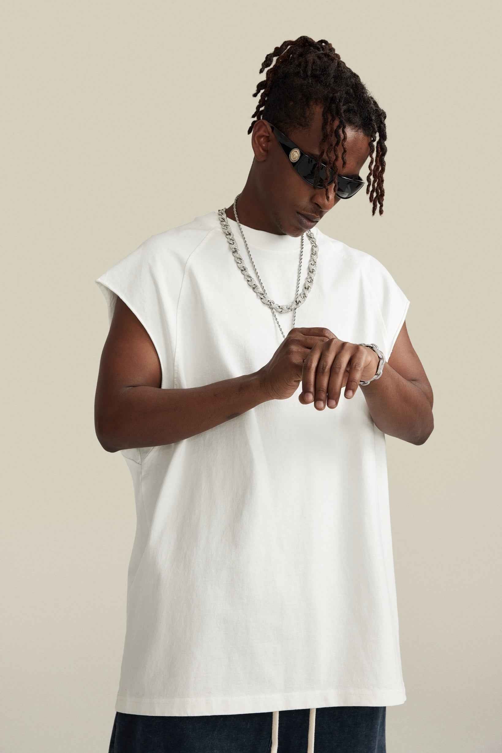 285GSM Men‘s Raglan-Style Snow-Wash Muscle Tee