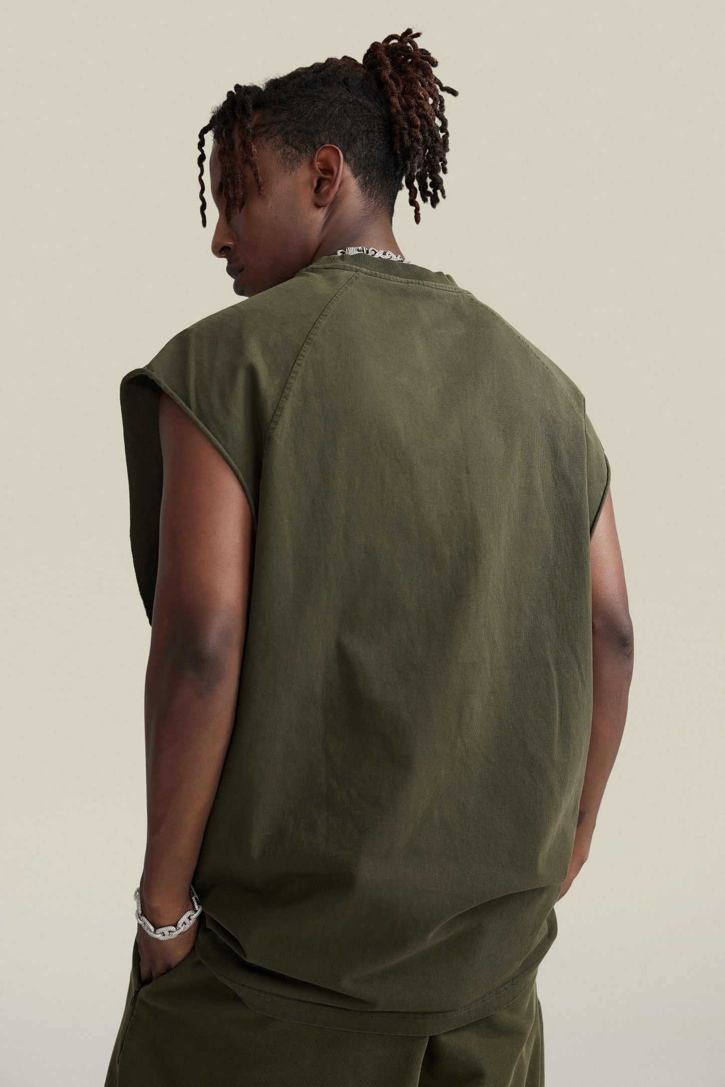 285GSM Men‘s Raglan-Style Snow-Wash Tank Top Military Green