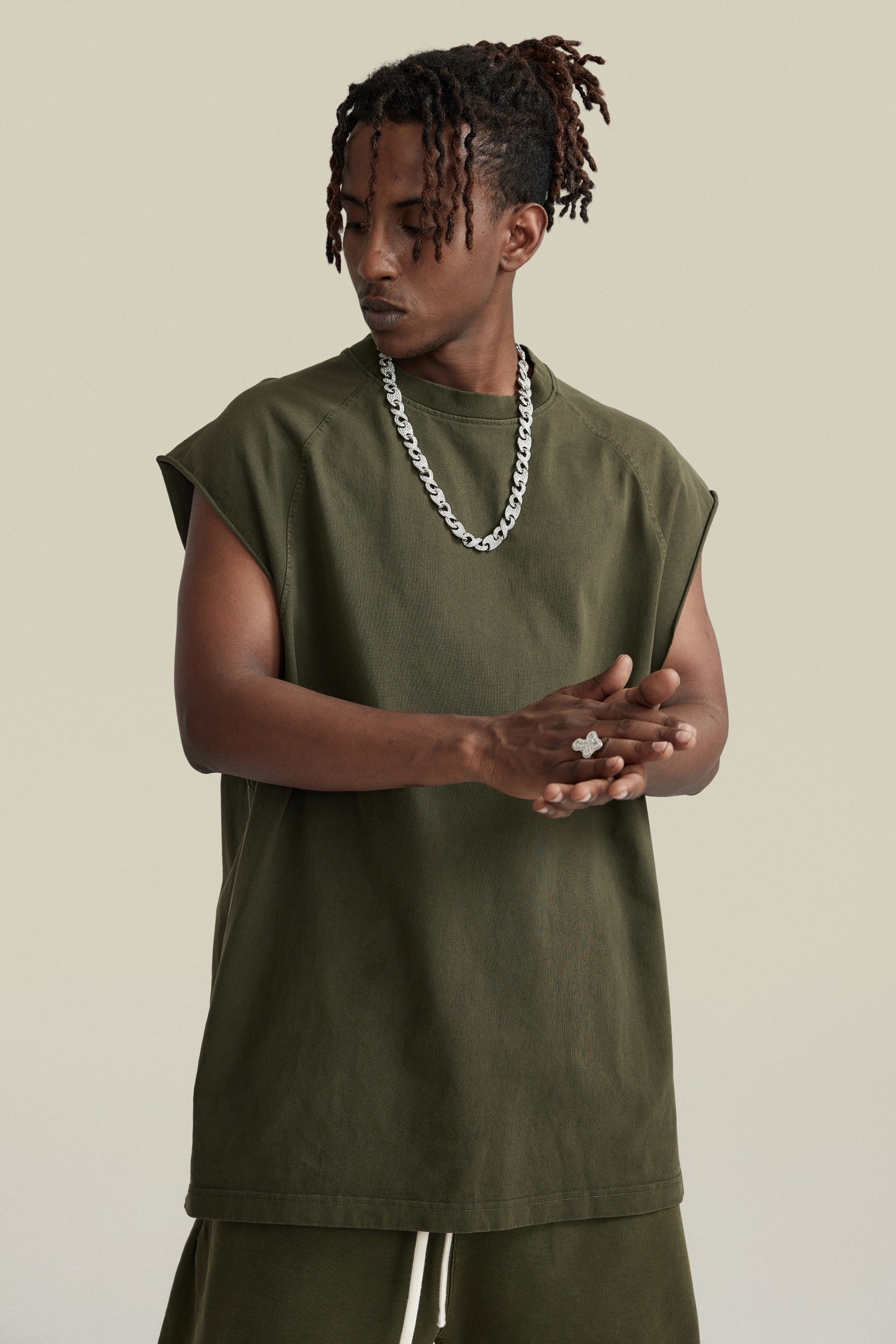 285GSM Men‘s Raglan-Style Snow-Wash Tank Top Military Green