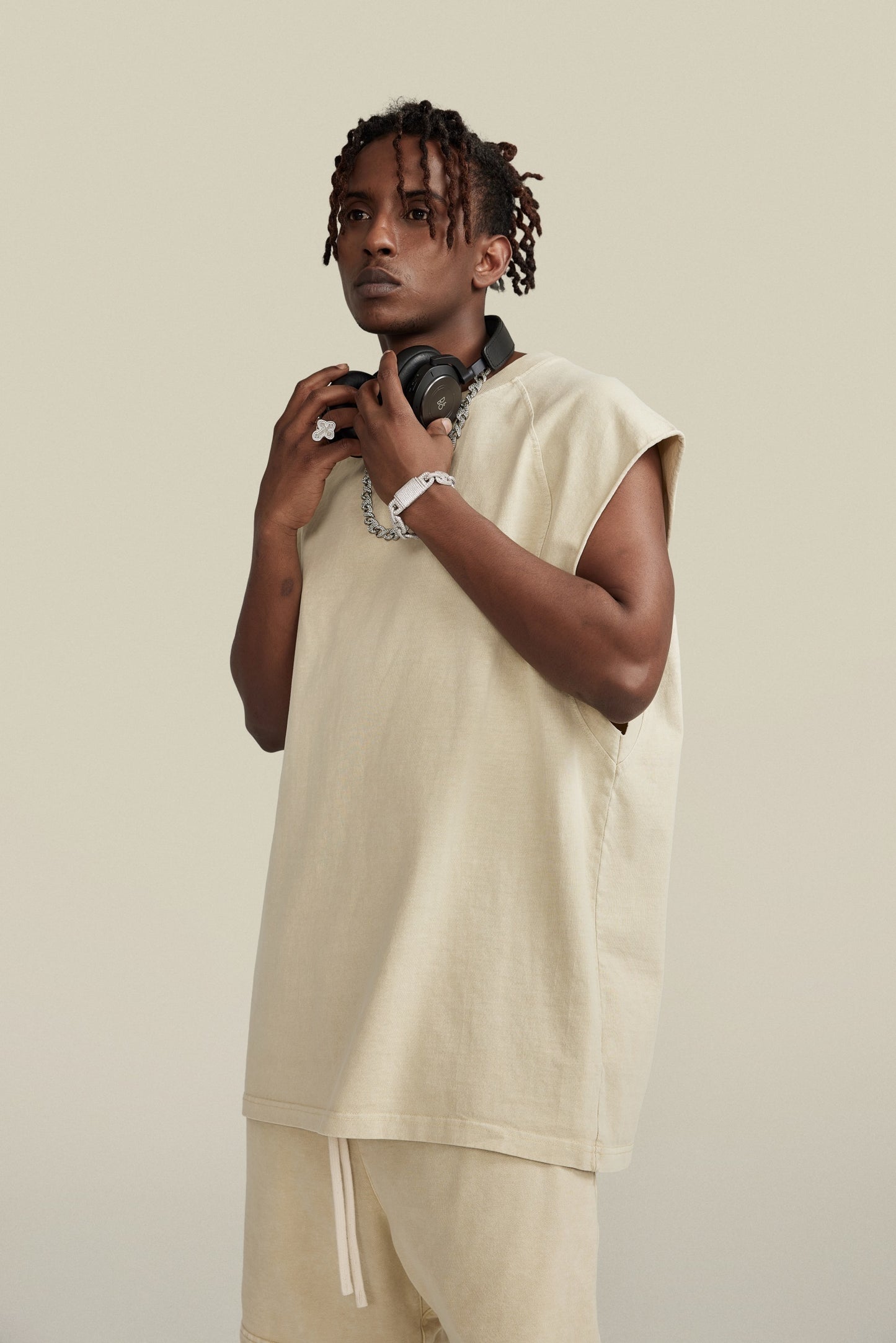 285GSM Men‘s Raglan-Style Snow-Wash Tank Top Grey Apricot