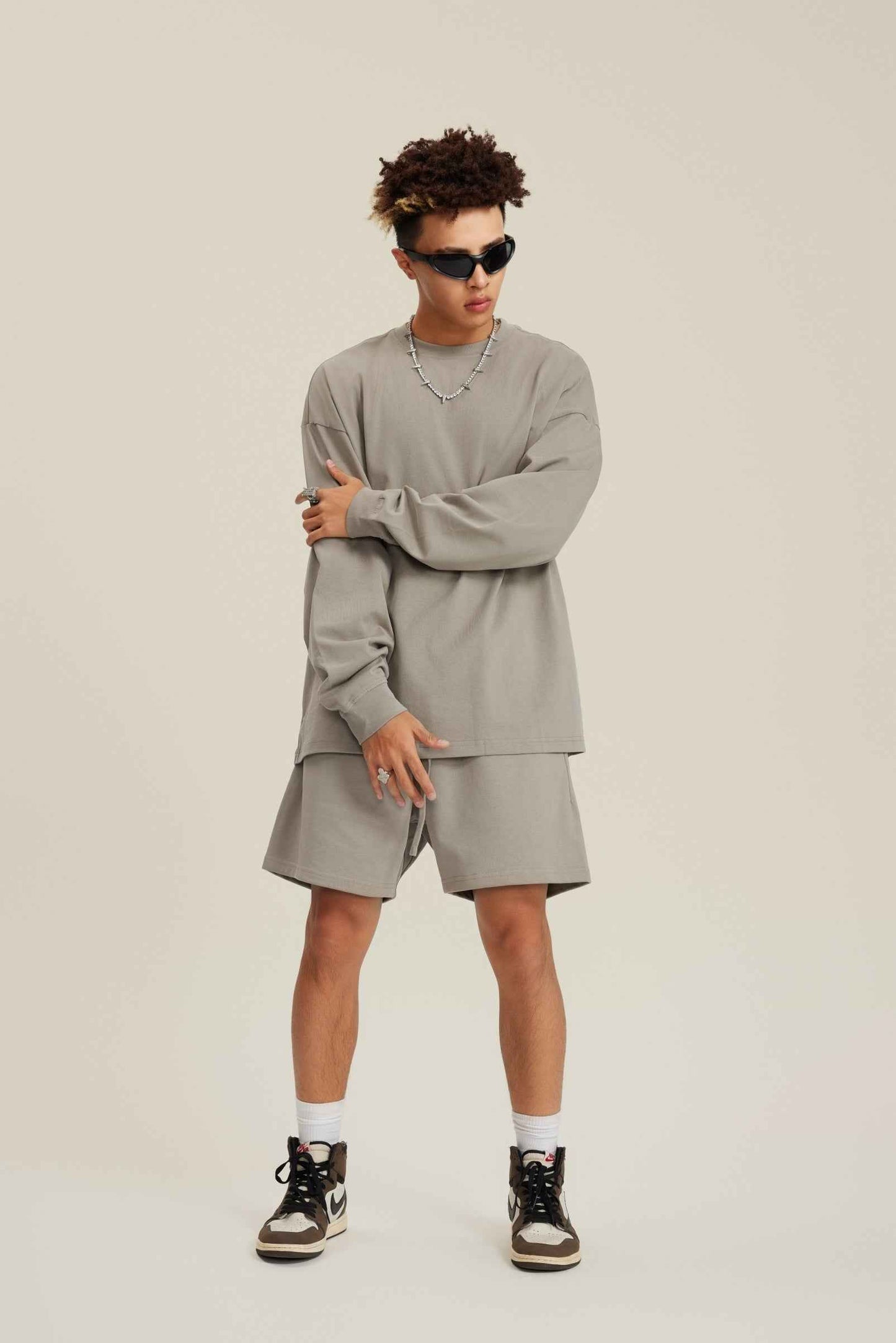 305GSM Unisex Premium Heavyweight Double-Yarn Plain Fabric Earth-Tone Basic Layering Long sleeve Tee