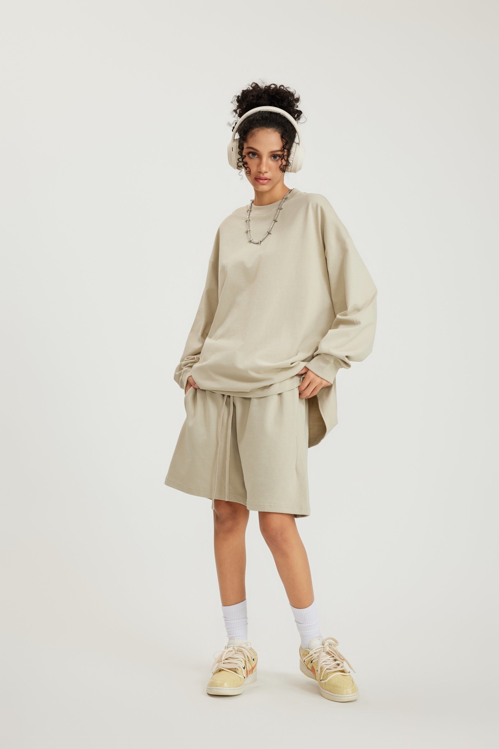 305GSM Unisex Premium Heavyweight Double-Yarn Plain Fabric Earth-Tone Basic Layering Long sleeve Sand