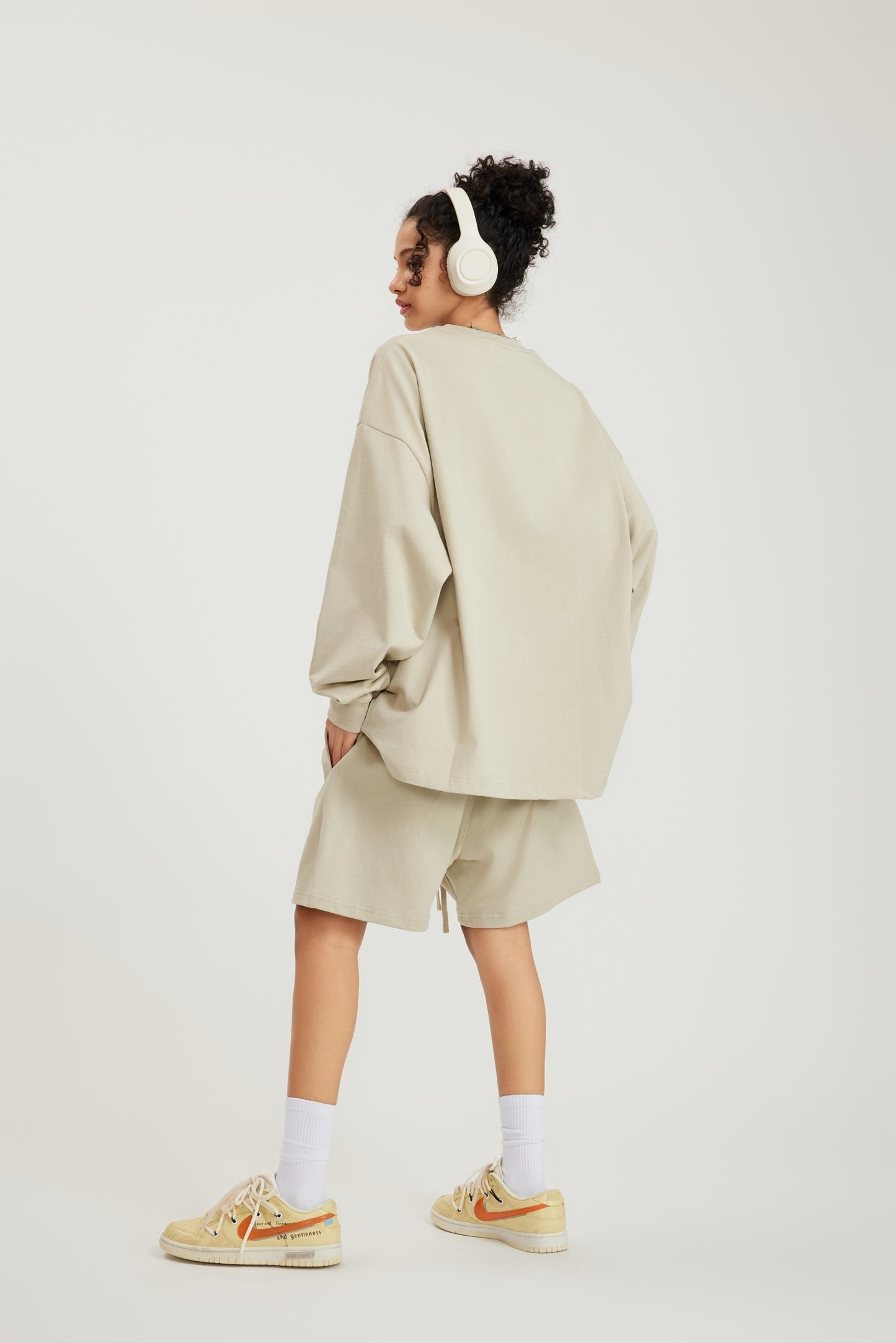305GSM Unisex Premium Heavyweight Double-Yarn Plain Fabric Earth-Tone Basic Layering Long sleeve Sand