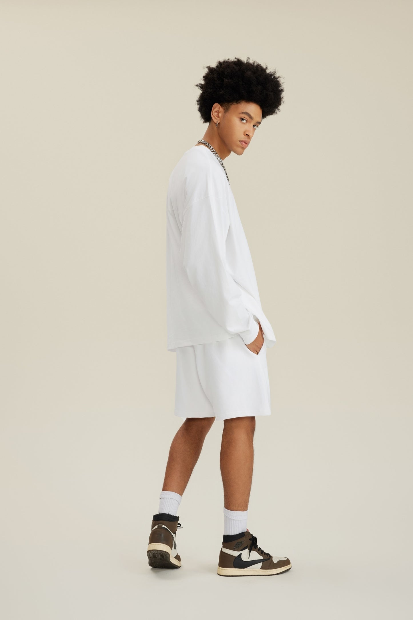 305GSM Unisex Premium Heavyweight Double-Yarn Plain Fabric Earth-Tone Basic Layering Long sleeve White