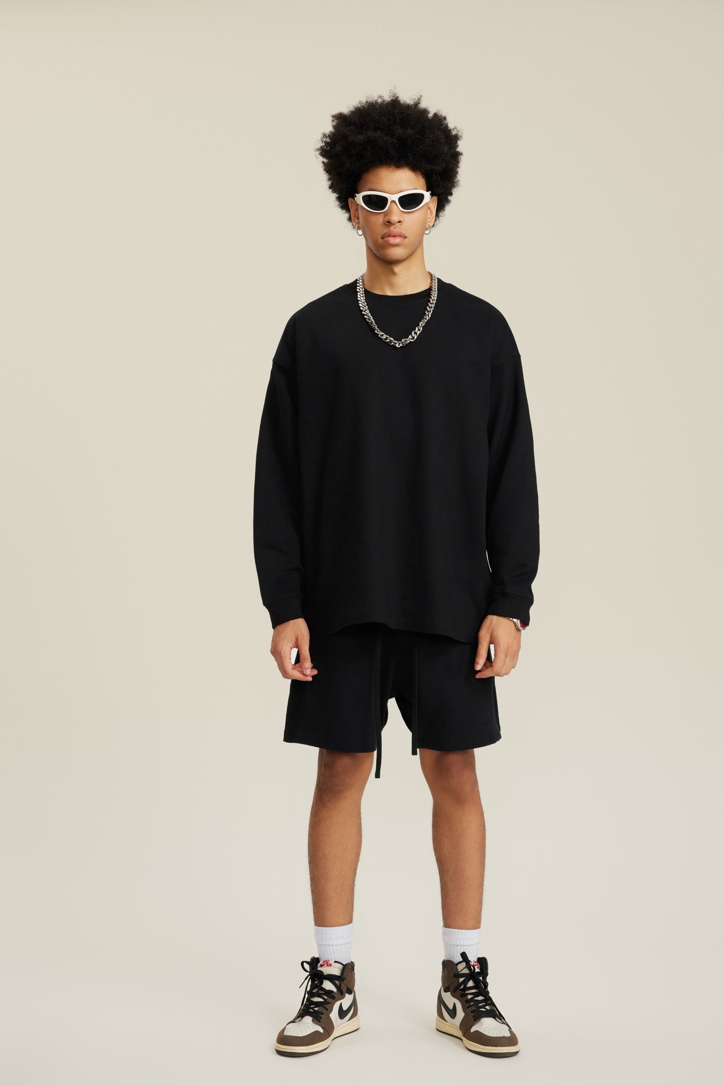 305GSM Unisex Premium Heavyweight Double-Yarn Plain Fabric Earth-Tone Basic Layering Long sleeve Black