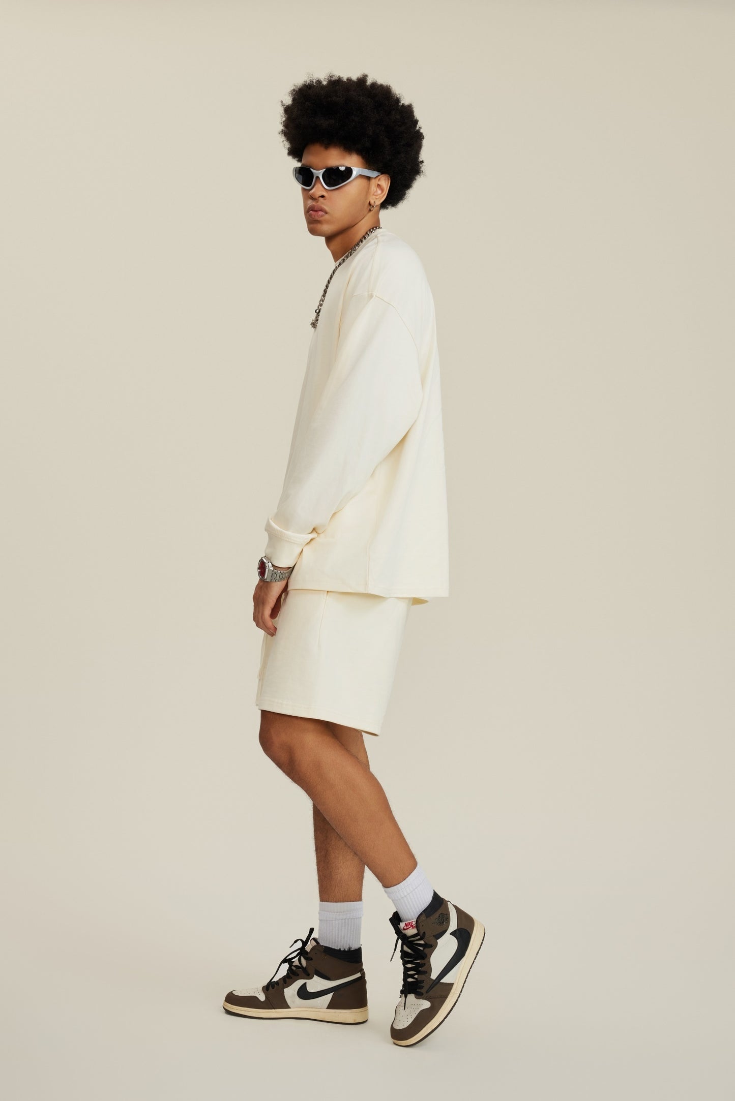 305GSM Unisex Premium Heavyweight Double-Yarn Plain Fabric Earth-Tone Basic Layering Long sleeve Milk Tea White