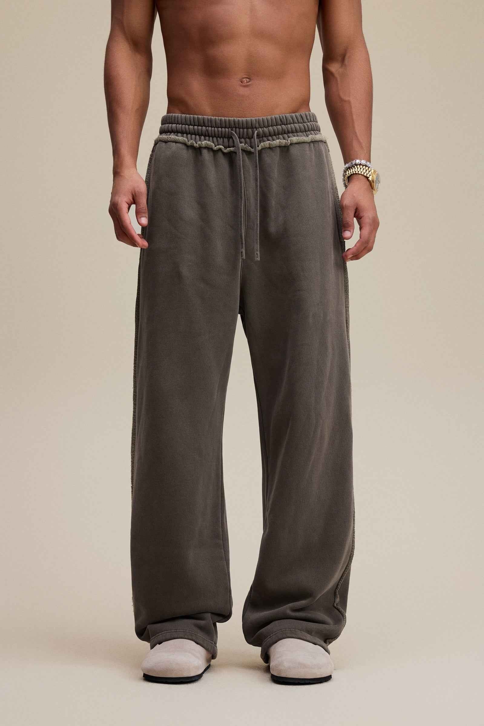 400GSM Men’s Raw-Edge Pigment-Wash Straight-Leg Pants