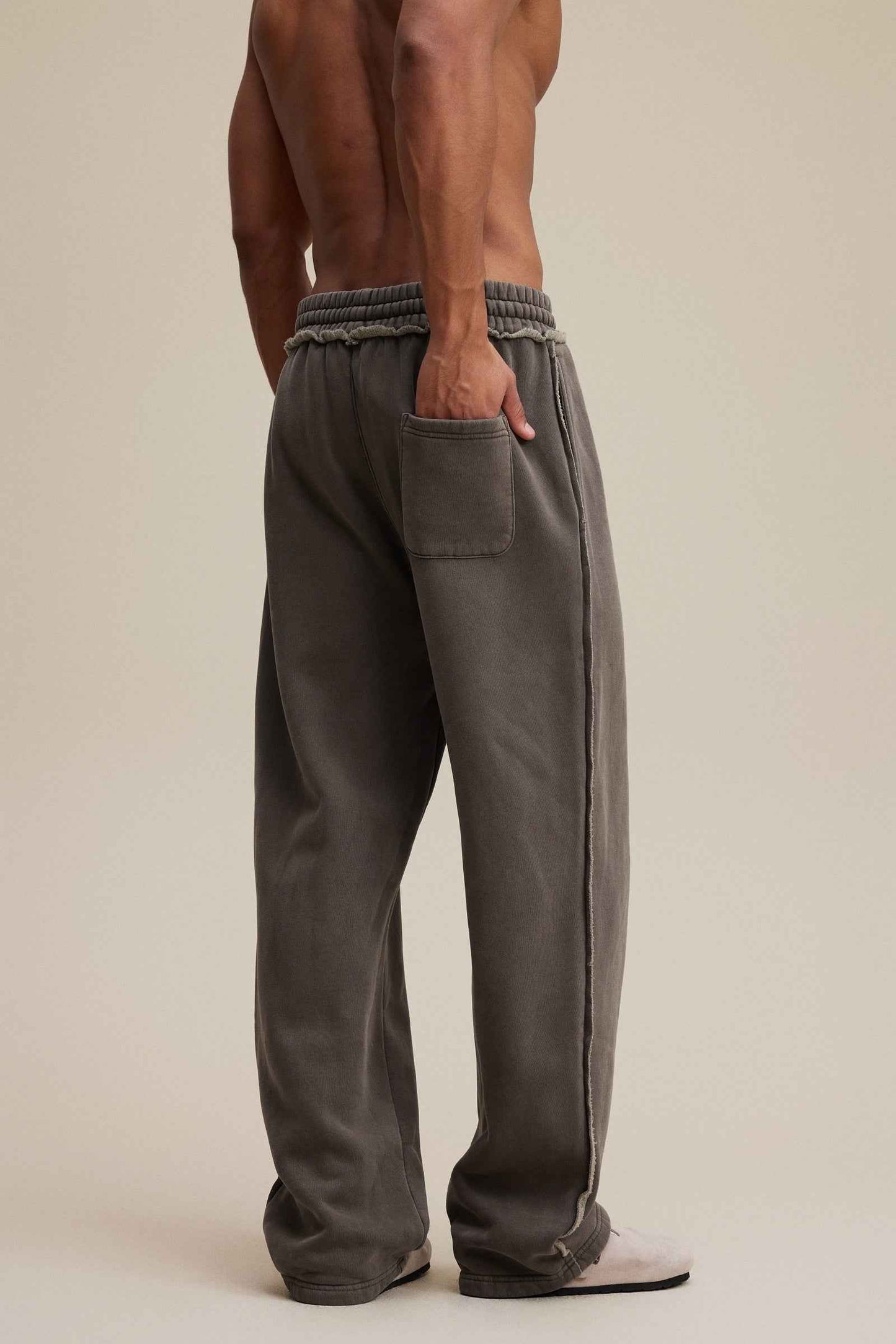 400GSM Men’s Raw-Edge Pigment-Wash Straight-Leg Pants