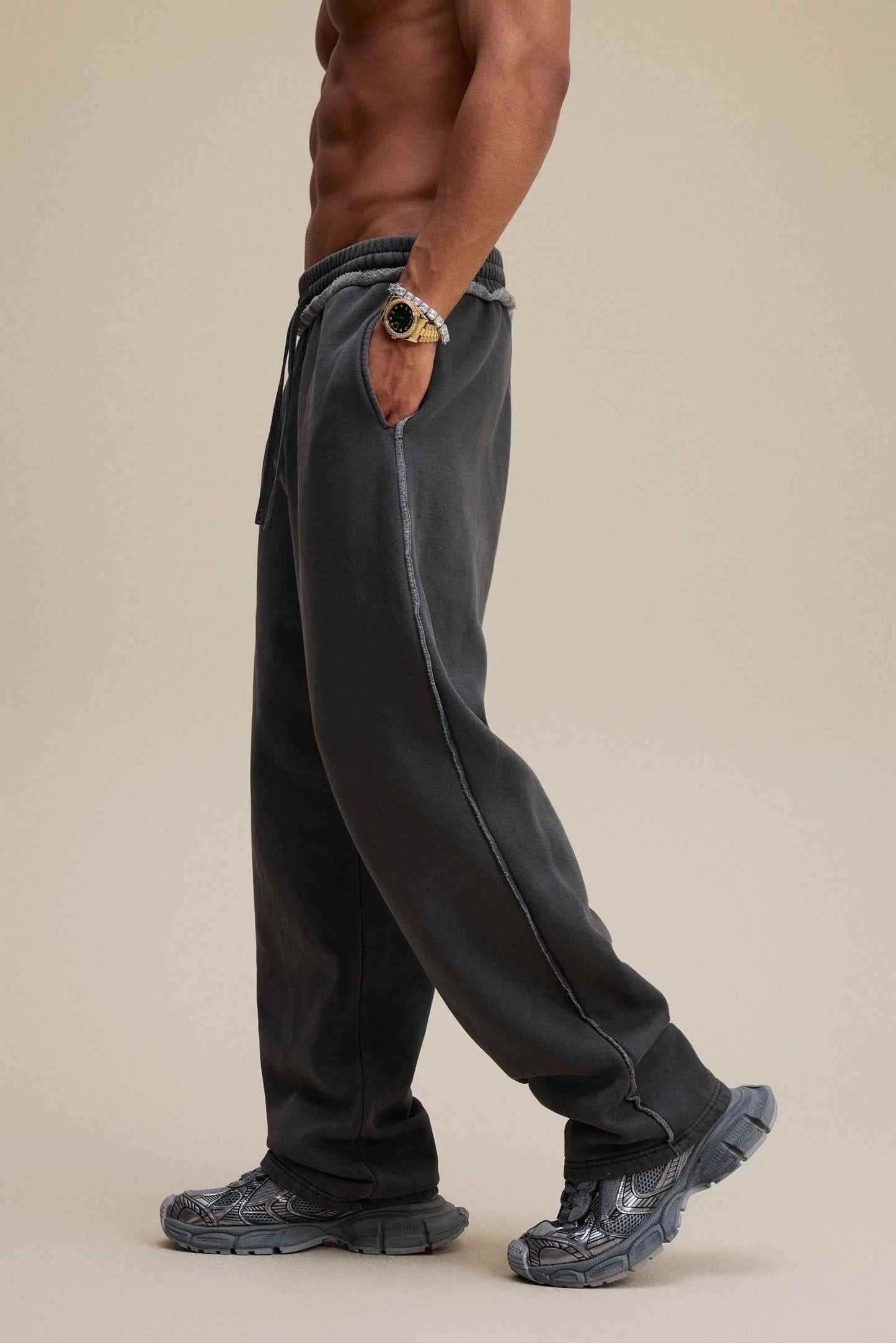 400GSM Men’s Raw-Edge Pigment-Wash Straight-Leg Pants