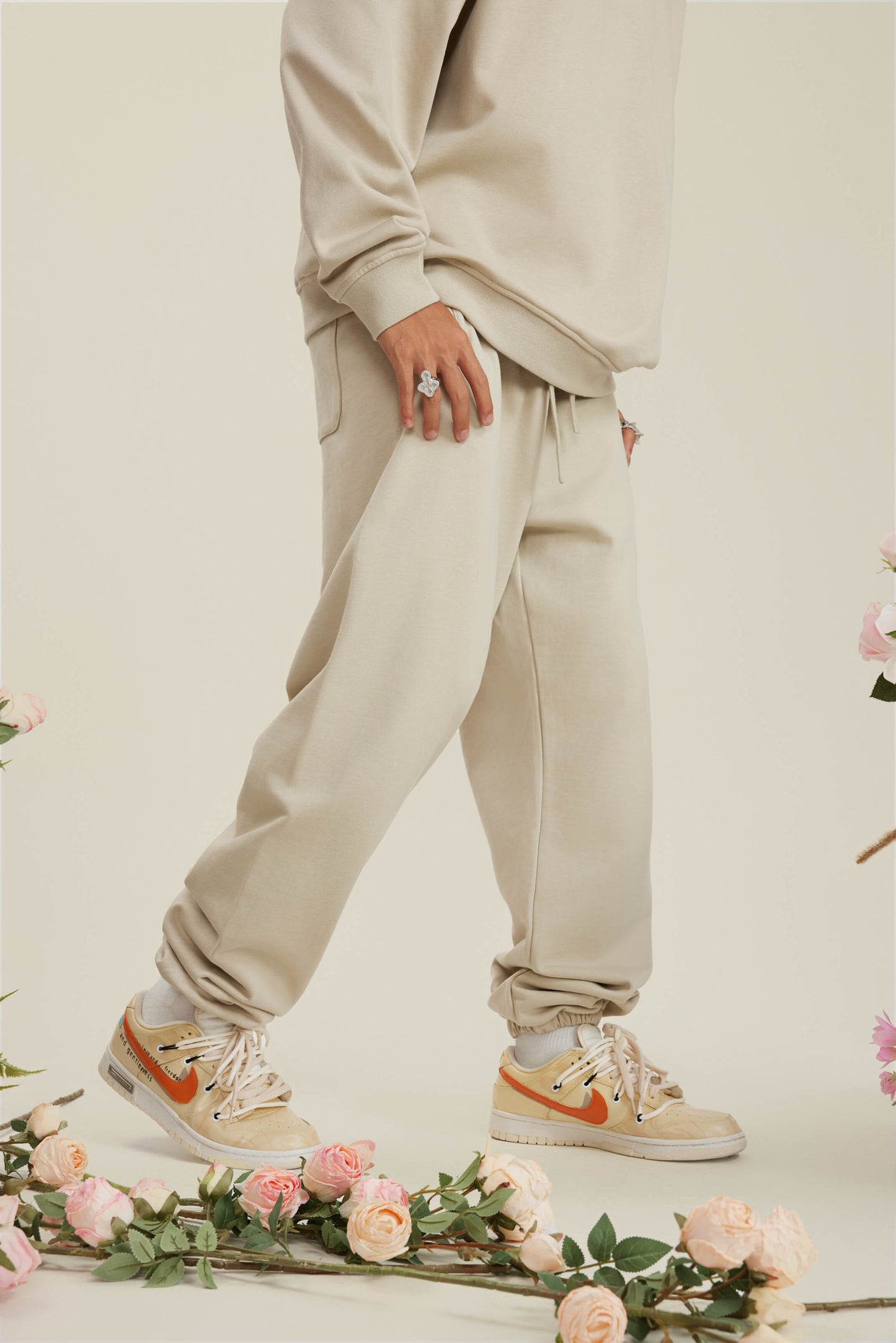 440GSM Men’s Relaxed Fit Loopback Terry Jogger Pants Milk Tea White