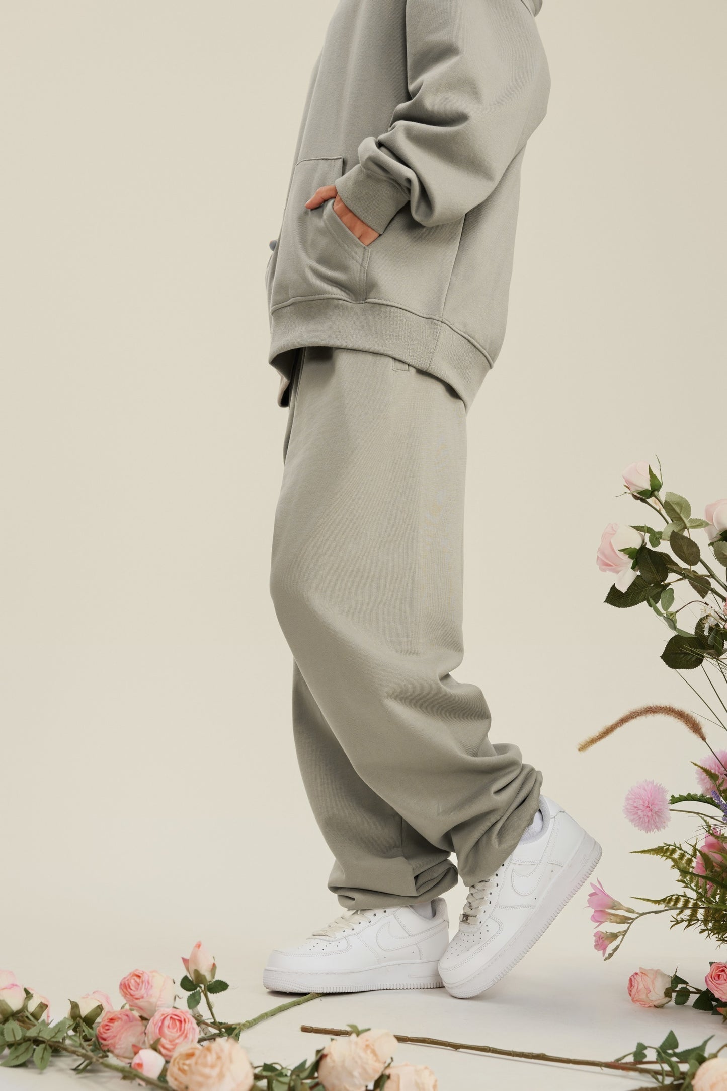 440GSM Men’s Relaxed Fit Loopback Terry Jogger Pants Camel Color