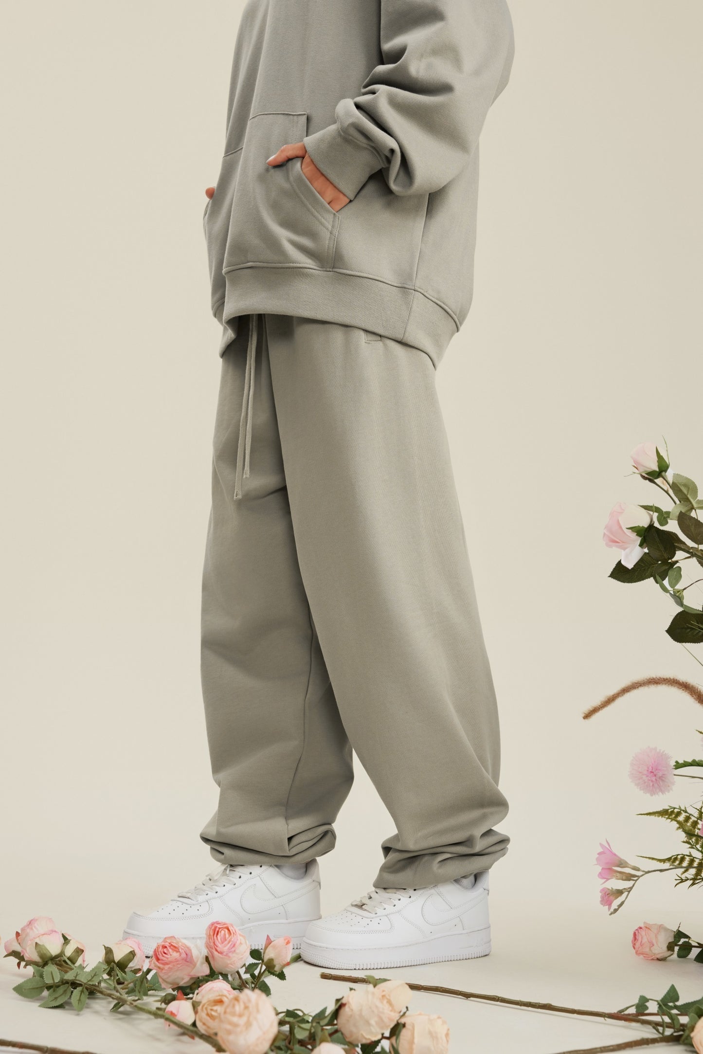 440GSM Men’s Relaxed Fit Loopback Terry Jogger Pants Camel Color