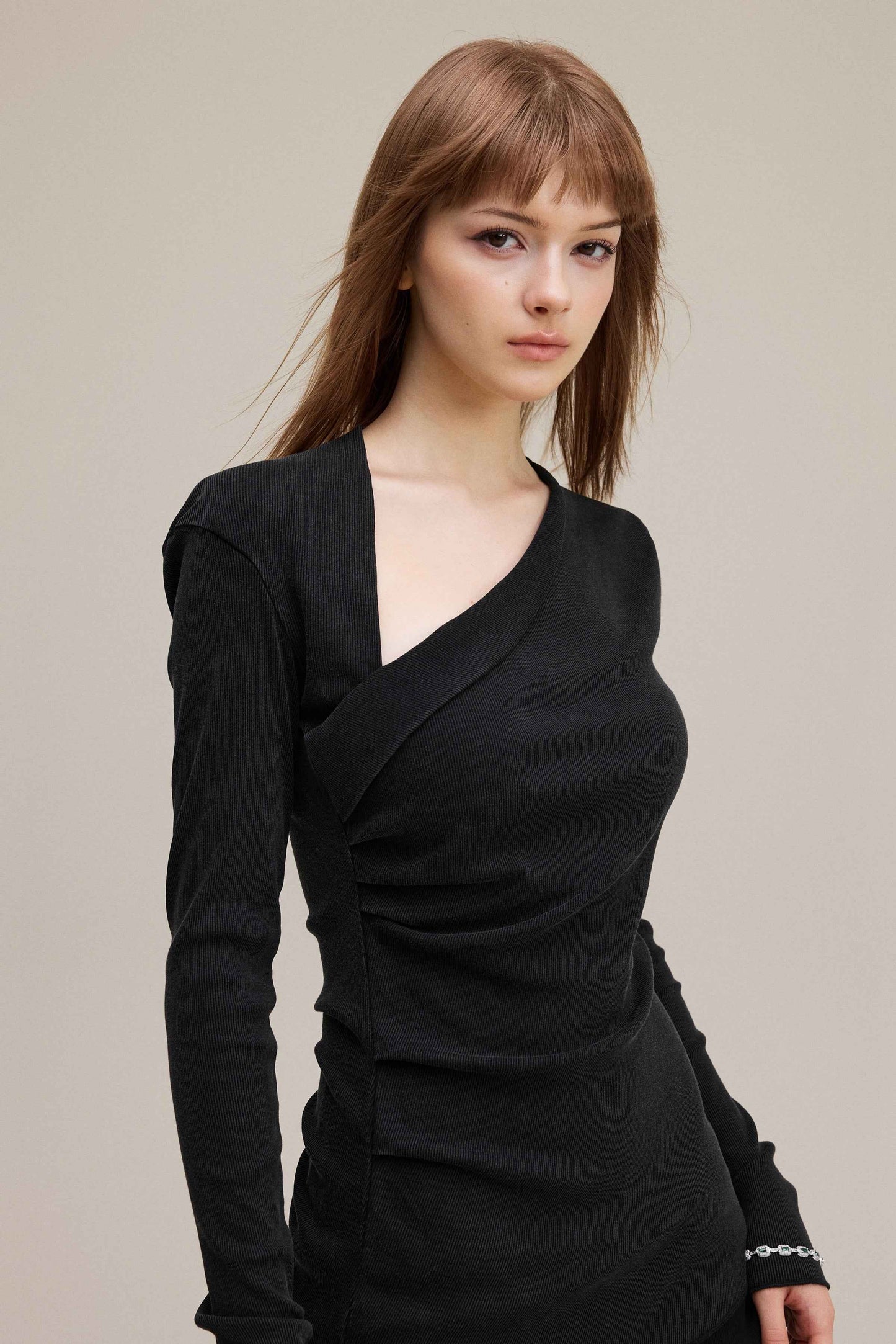 275GSM Women's Slim-Fit Asymmetrical Shoulder Pigment-Wash Long-Sleeve T-shirt
