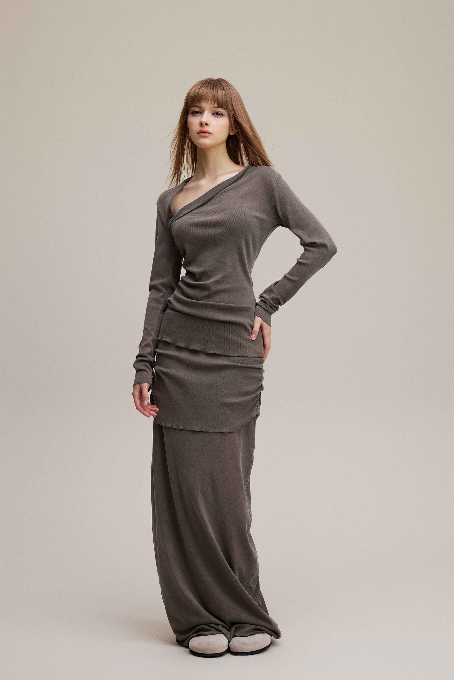 275GSM Women's Slim-Fit Asymmetrical Shoulder Pigment-Wash Long-Sleeve T-shirt