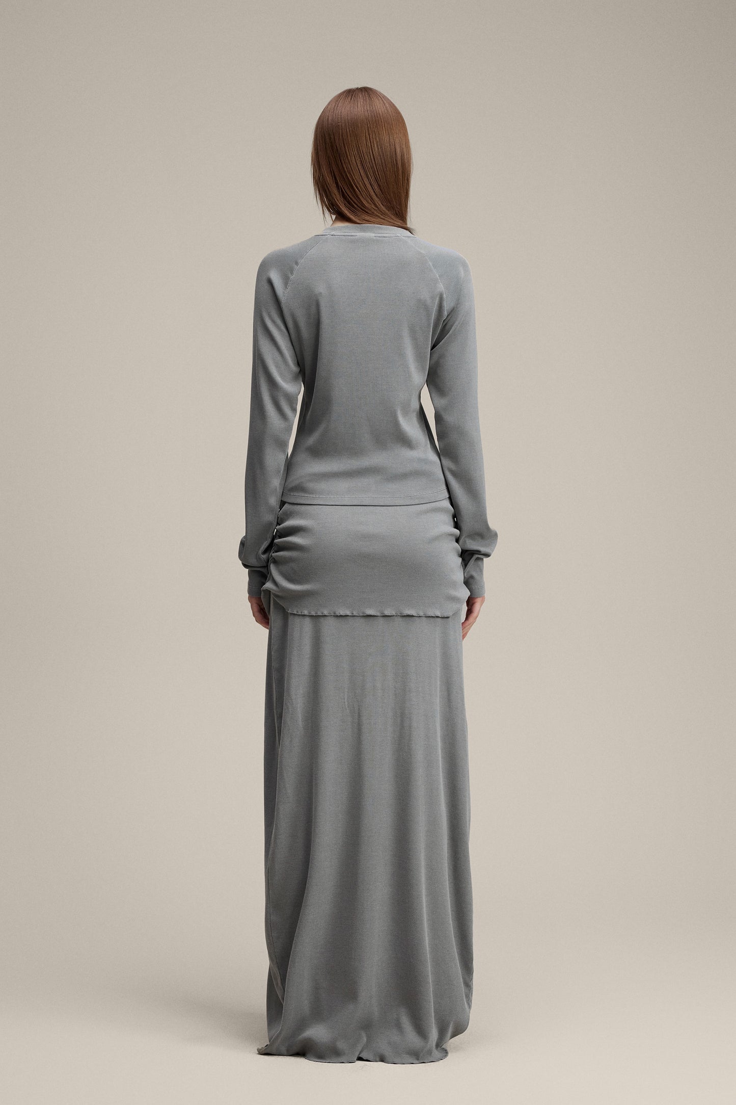275GSM Women’s Slim-Fit Asymmetrical Shoulder Pigment-Wash Long-Sleeve Medium gray