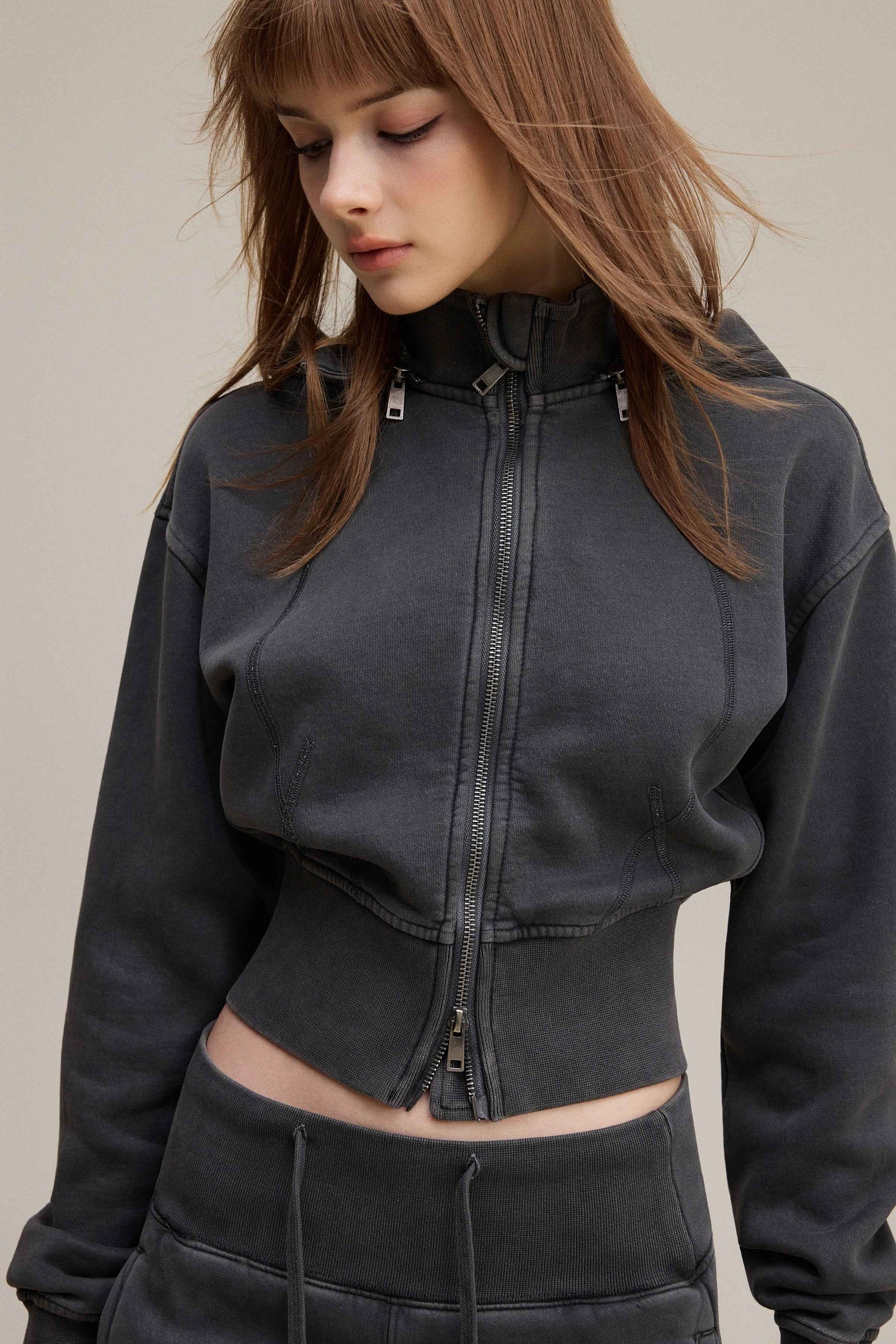400GSM Women’s Outdoor Slim-Fit Pigment-Wash Sweatshirt