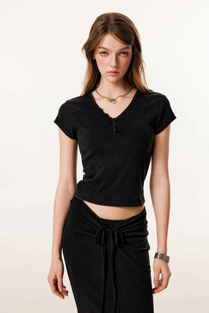 275GSM Women's V-Neck Ski-Inspired Distressed-Wash T-shirt