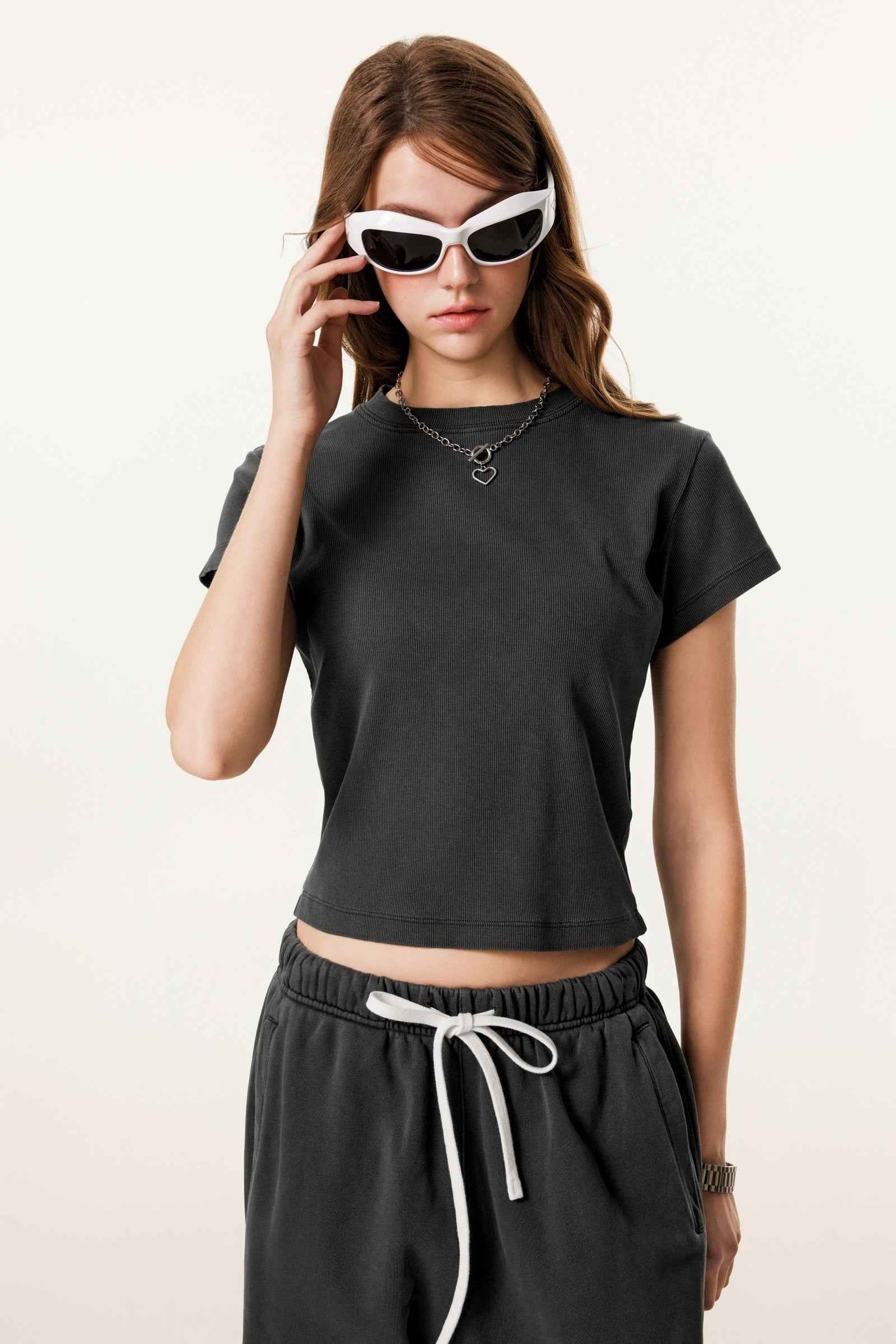 275GSM Women’s Figure-Flattering Straight Shoulder T-shirt